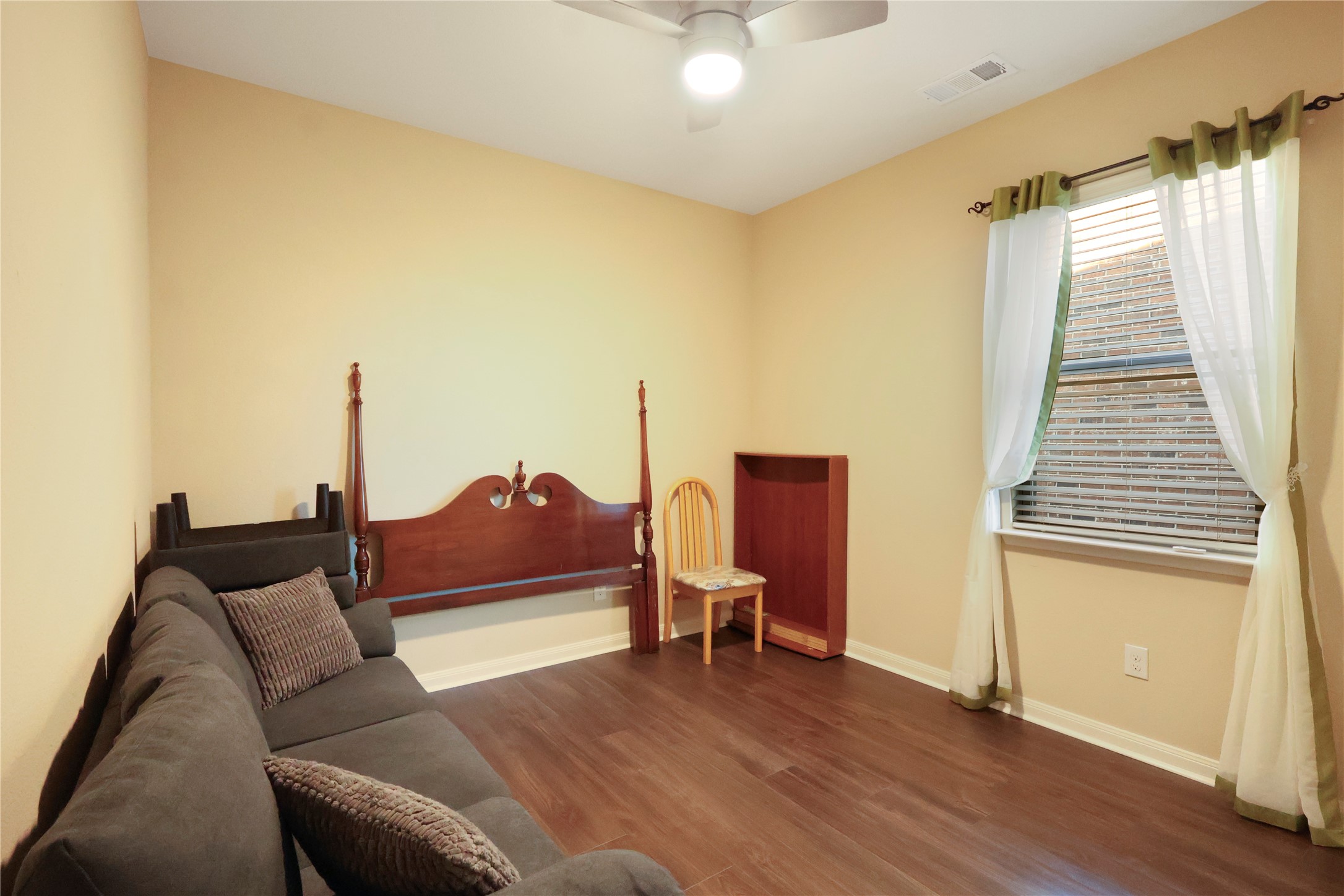 1535 Park Trails Boulevard