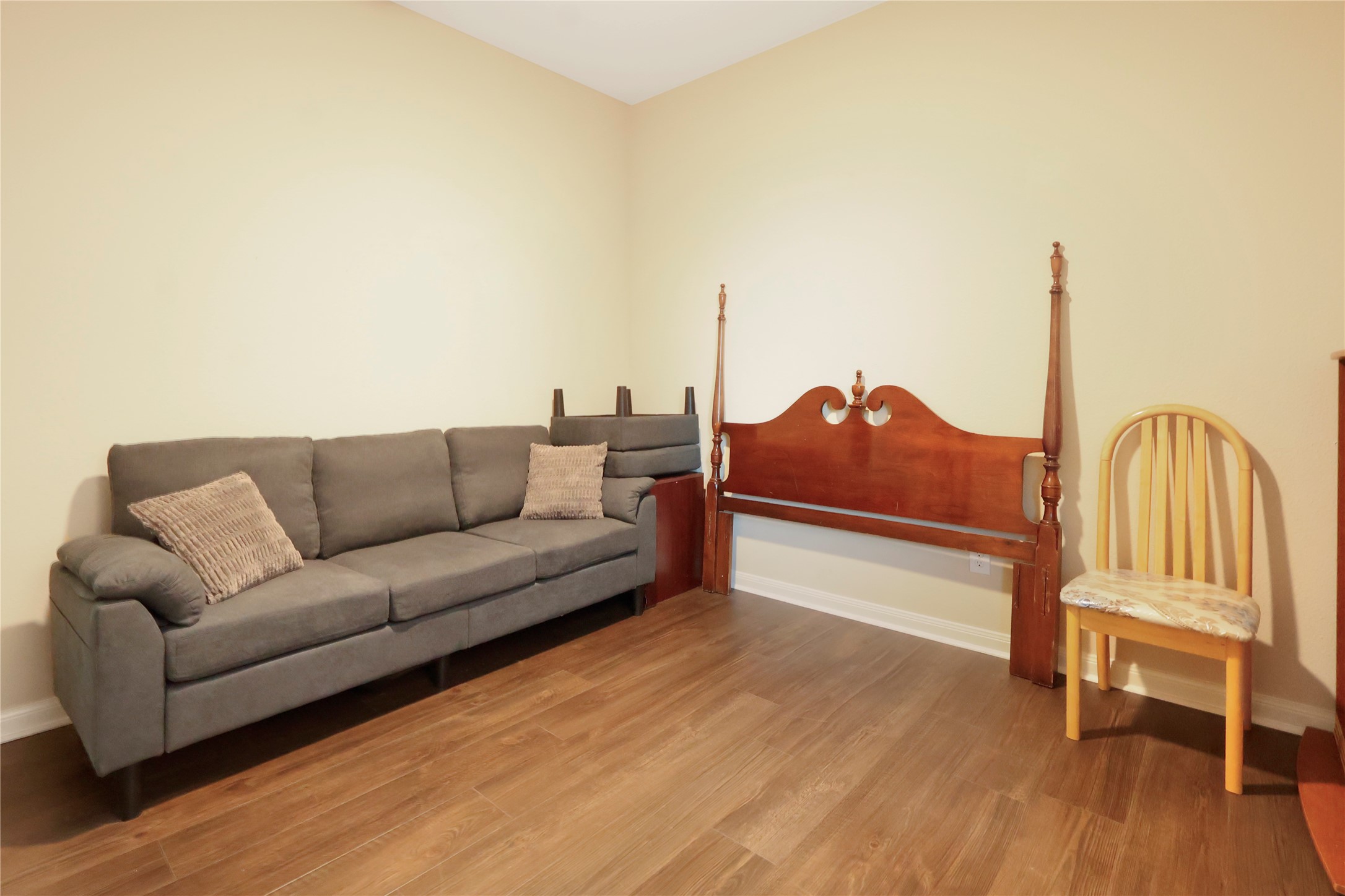 1535 Park Trails Boulevard