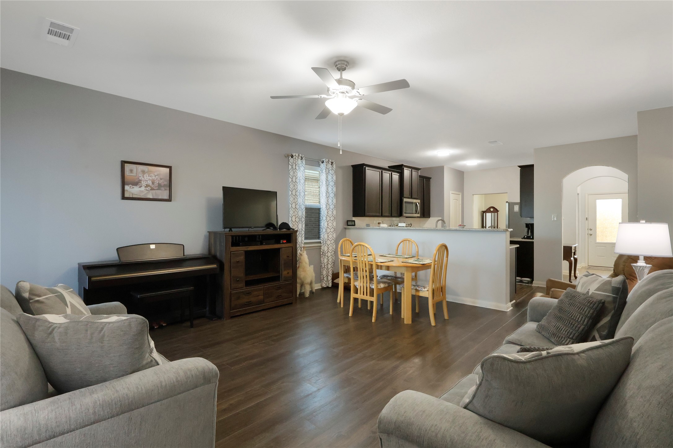 1535 Park Trails Boulevard