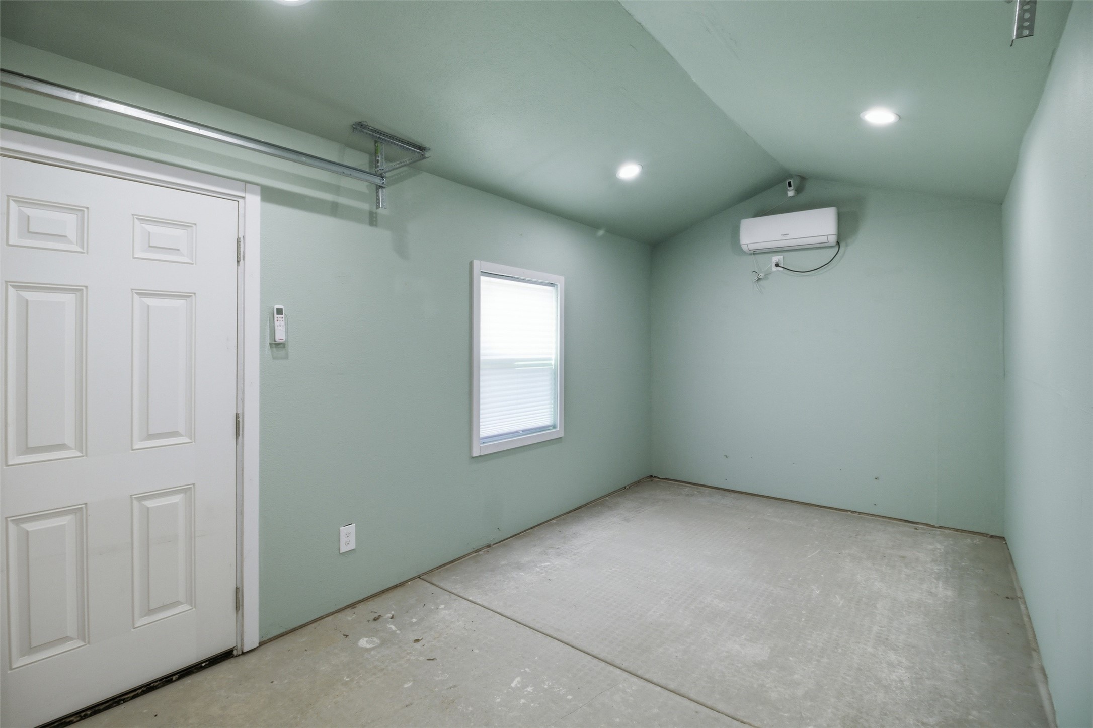 1539 E Woodin Boulevard