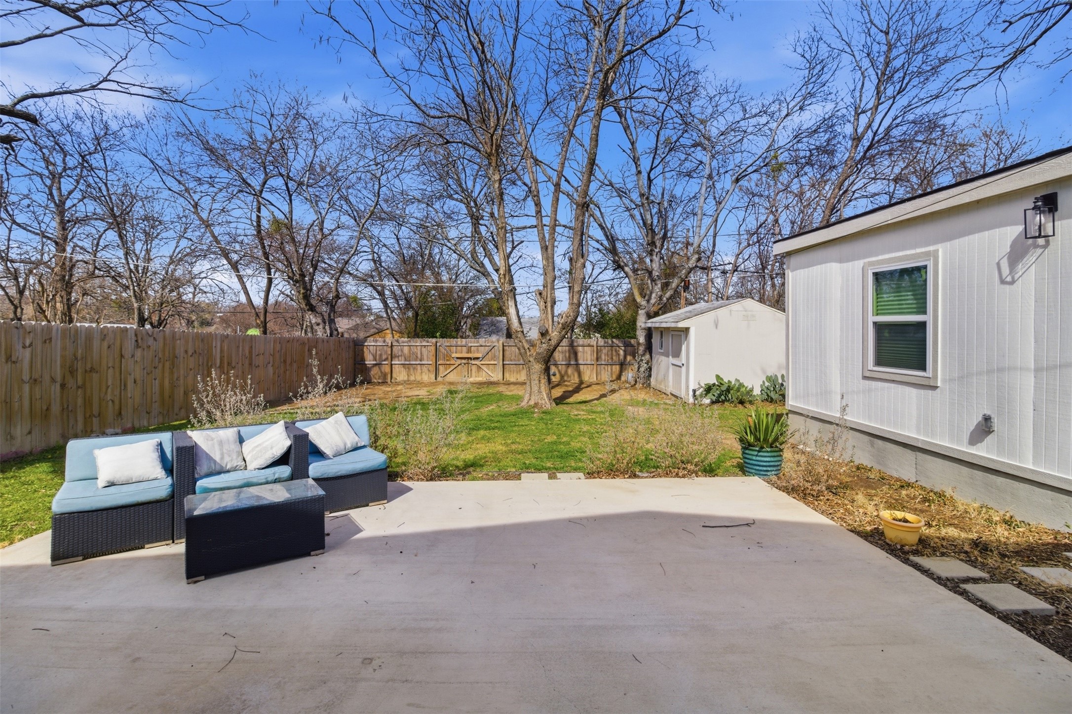 1539 E Woodin Boulevard