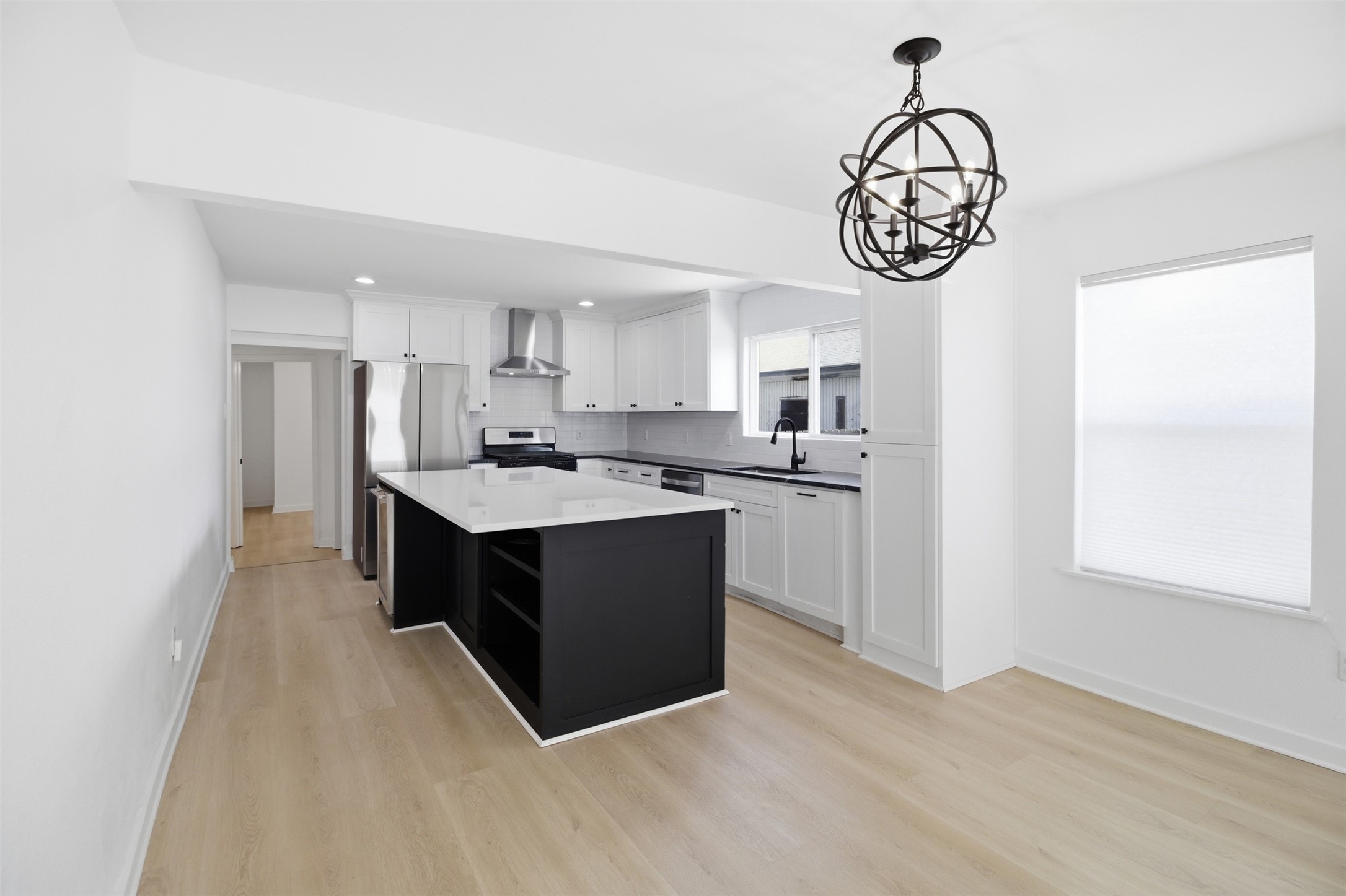 1539 E Woodin Boulevard