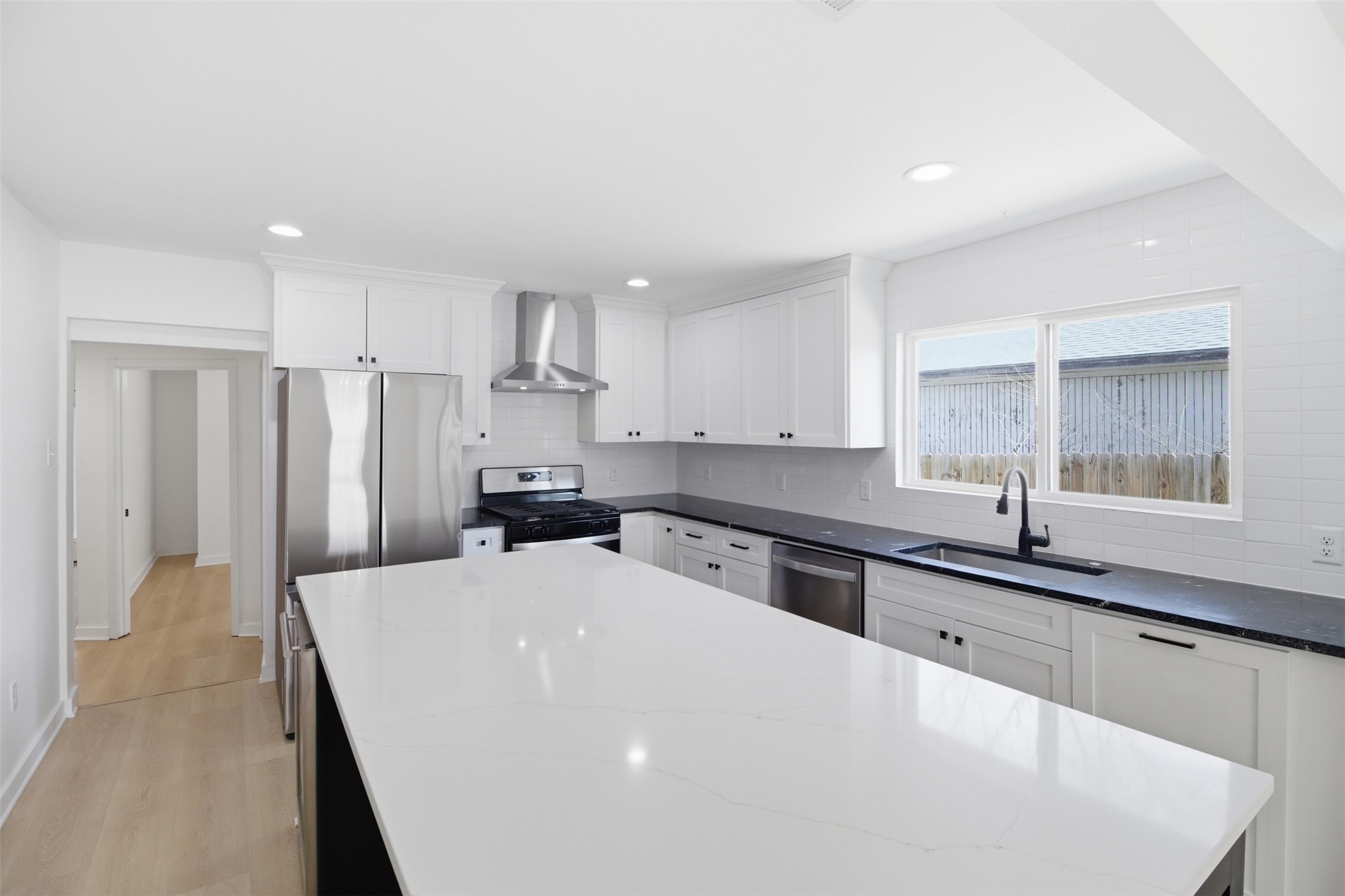 1539 E Woodin Boulevard