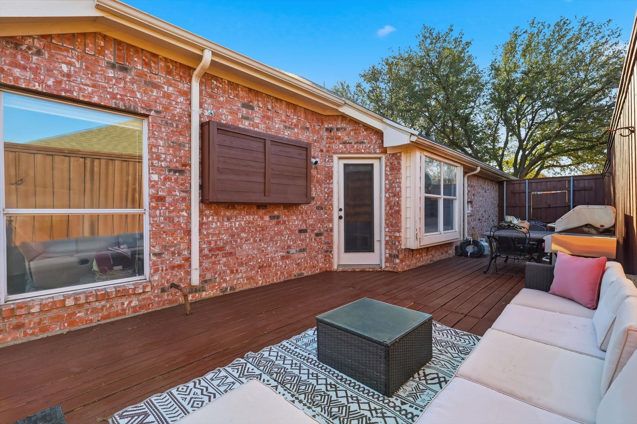 3704 Cottonwood Springs Drive