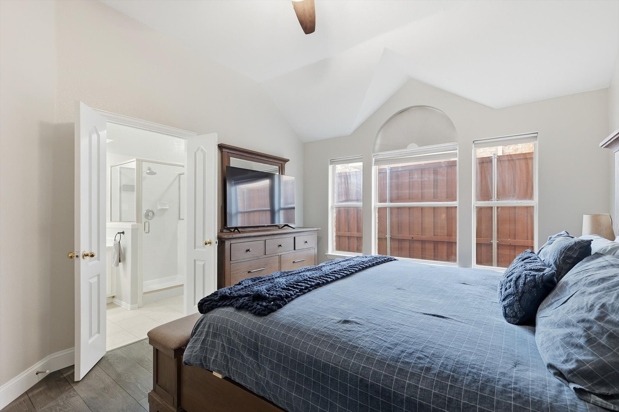 3704 Cottonwood Springs Drive