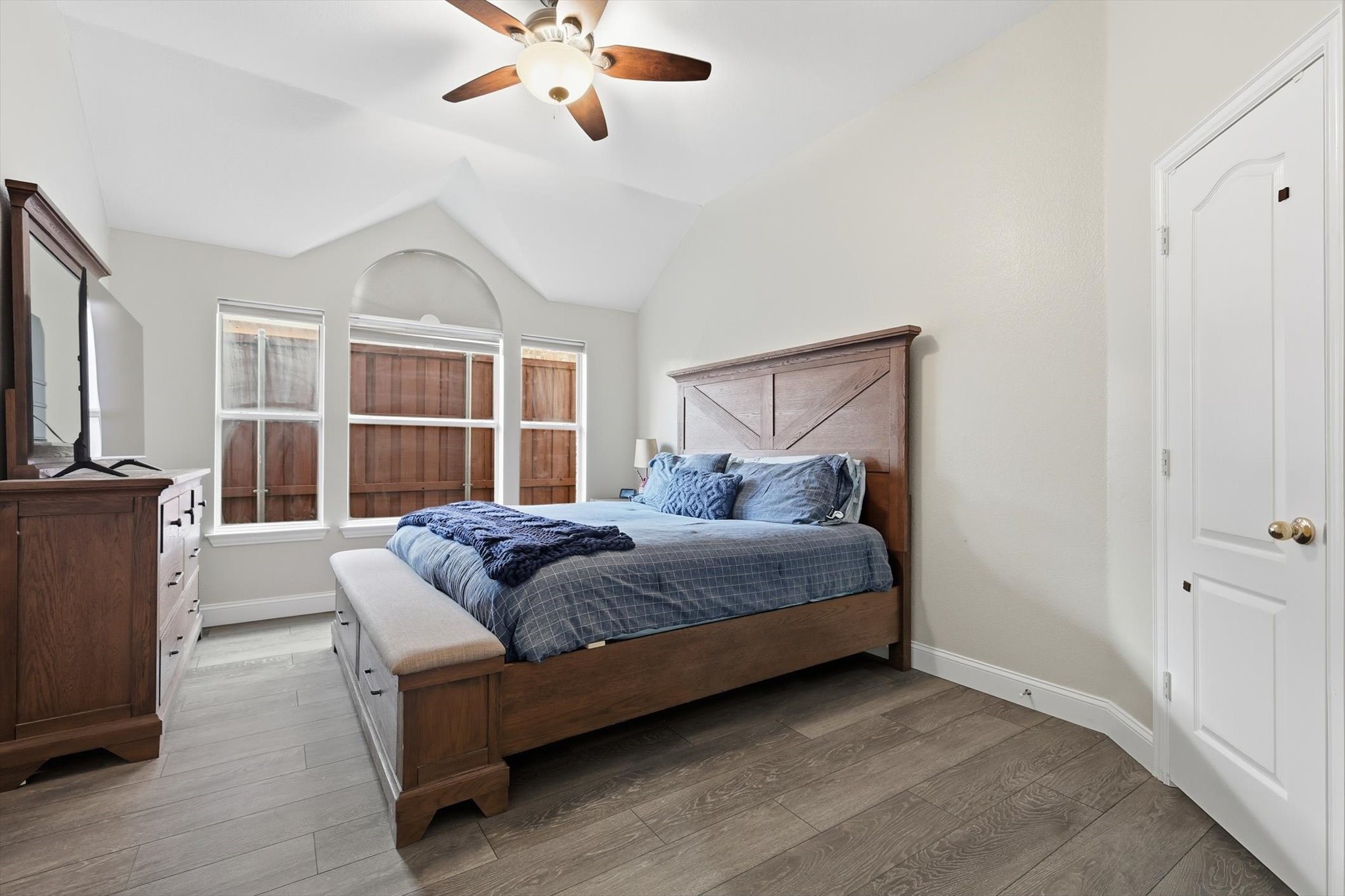 3704 Cottonwood Springs Drive