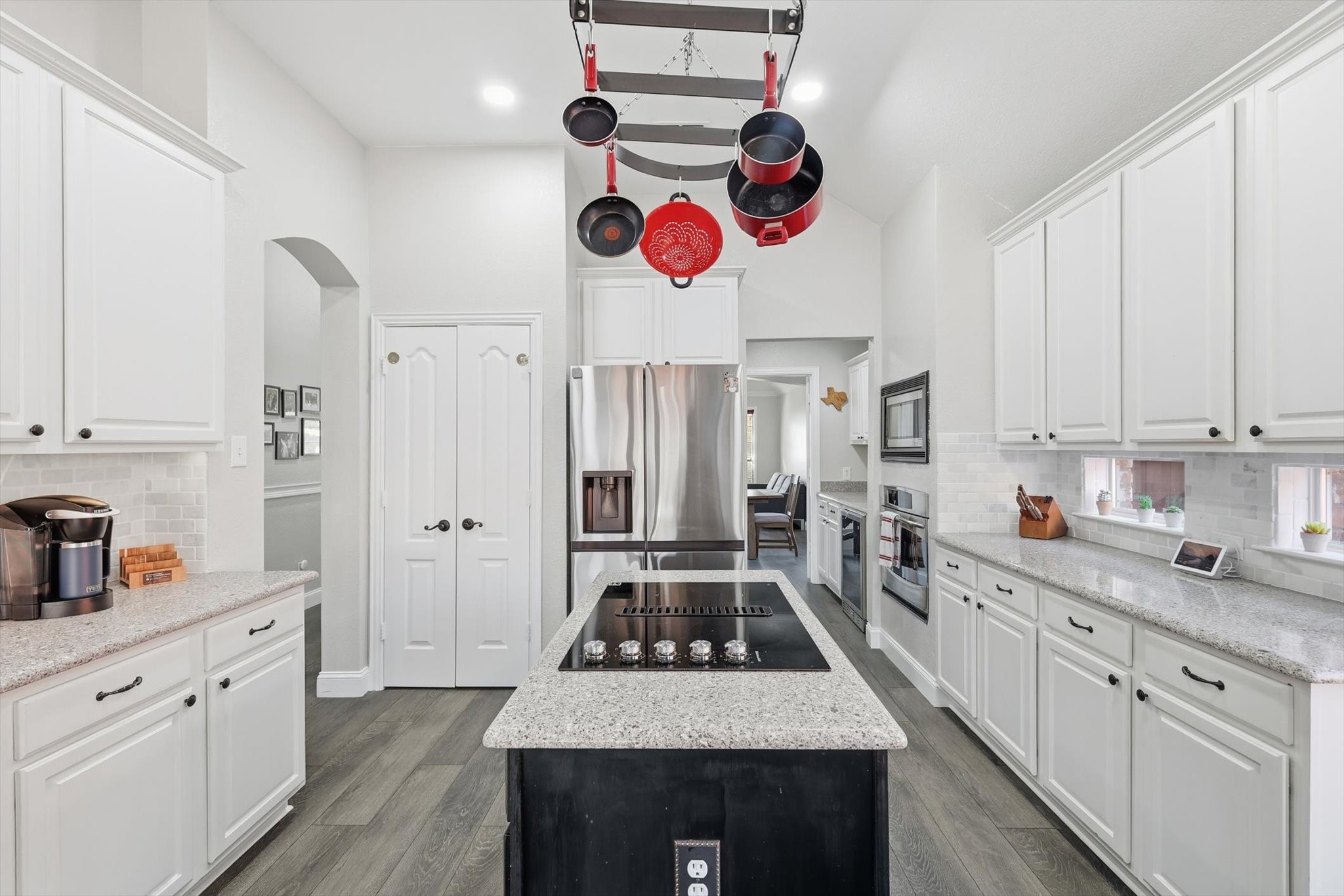 3704 Cottonwood Springs Drive