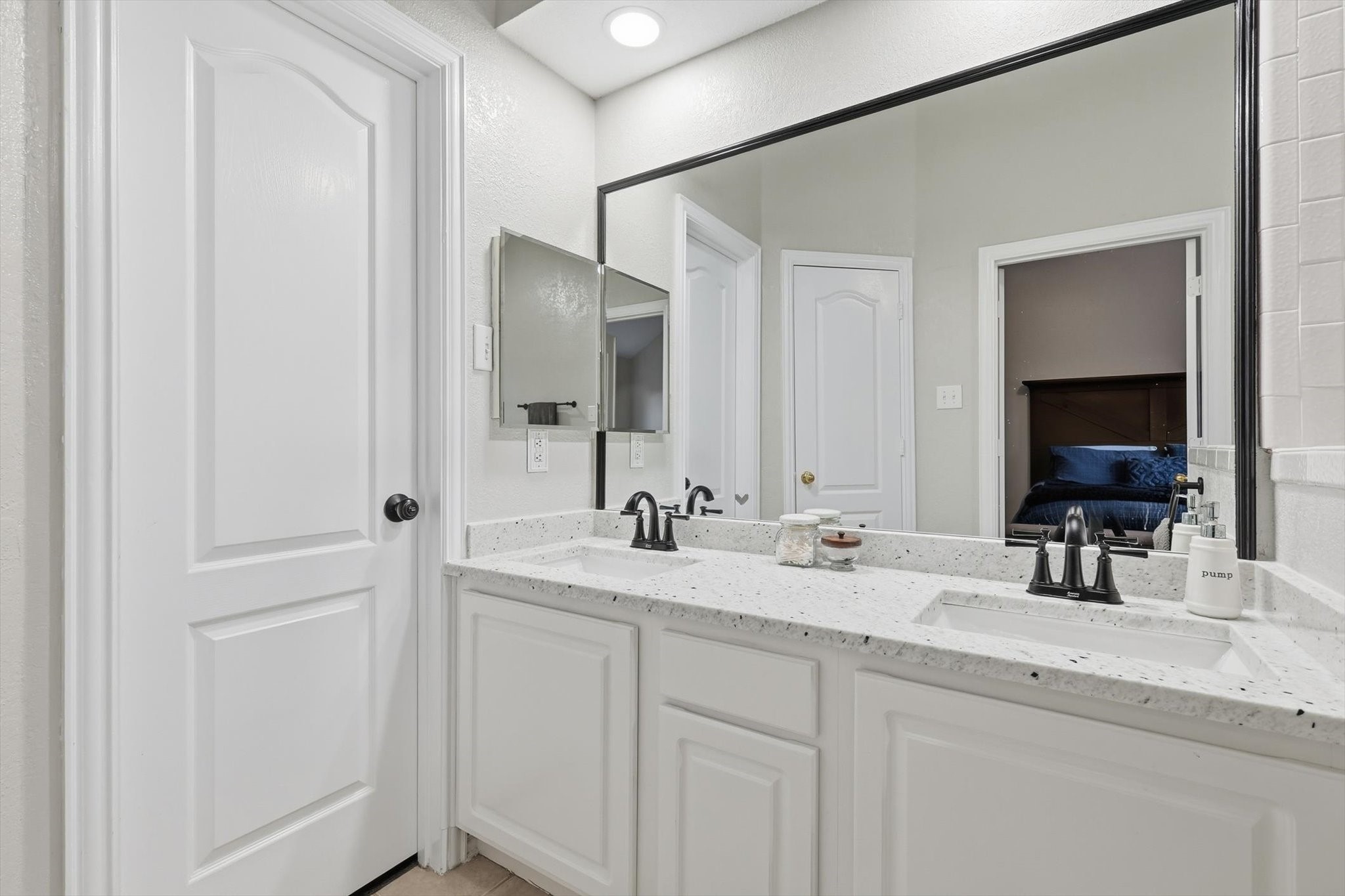 3704 Cottonwood Springs Drive