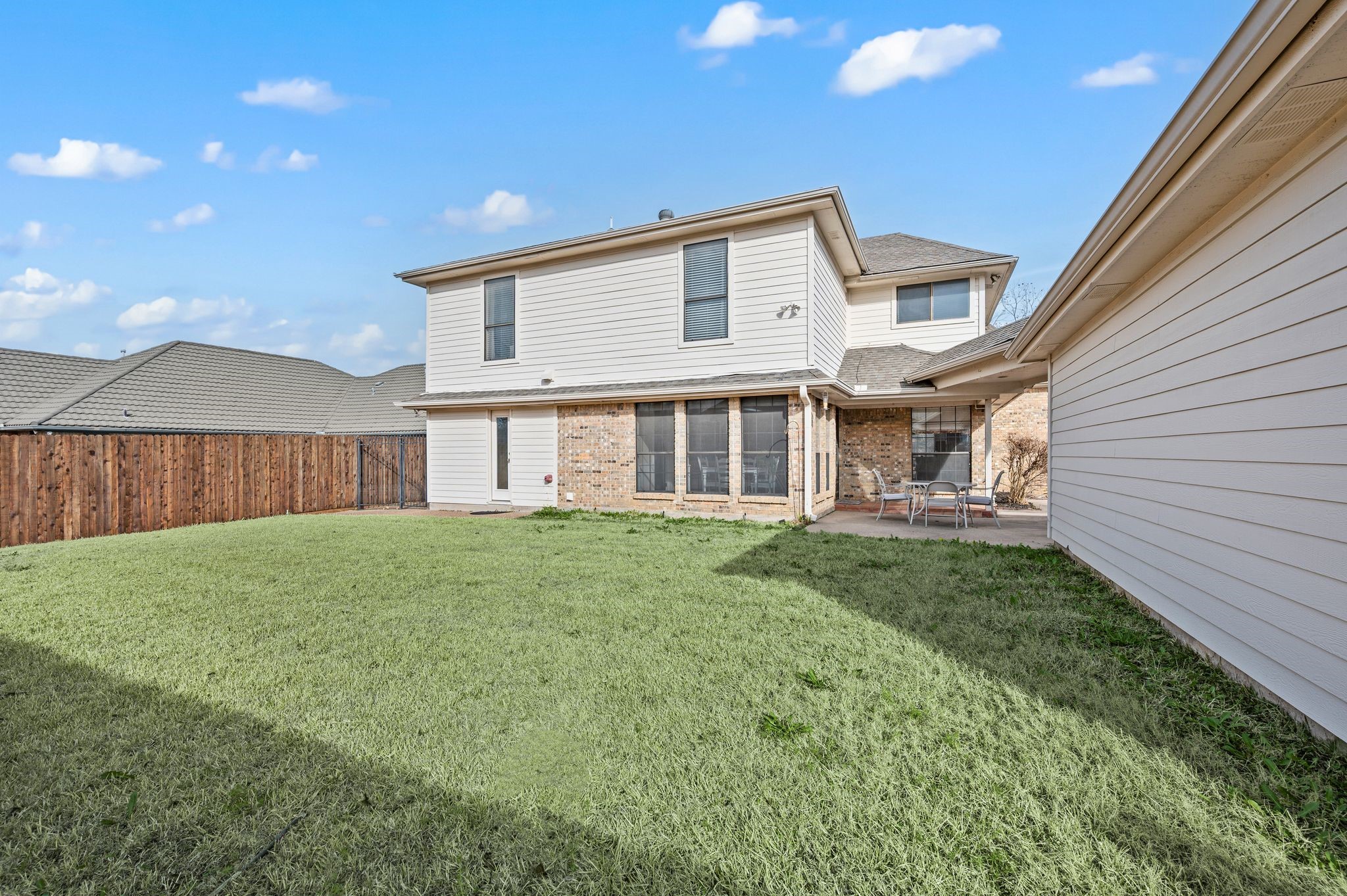 3528 Meadowside Drive