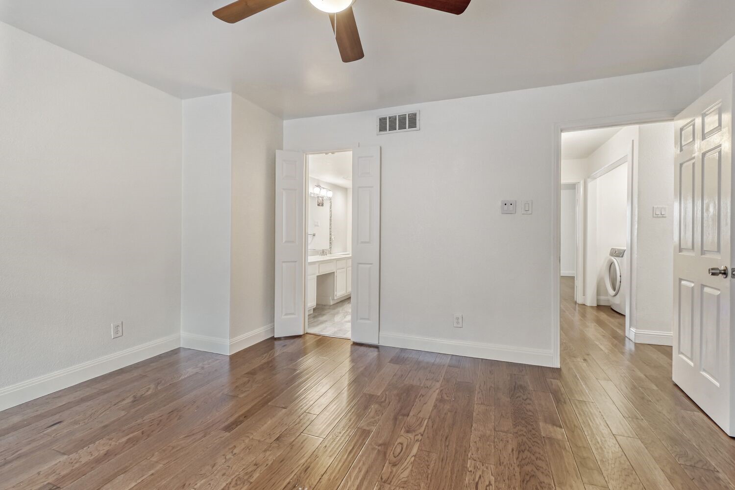 8750 Park Lane 142