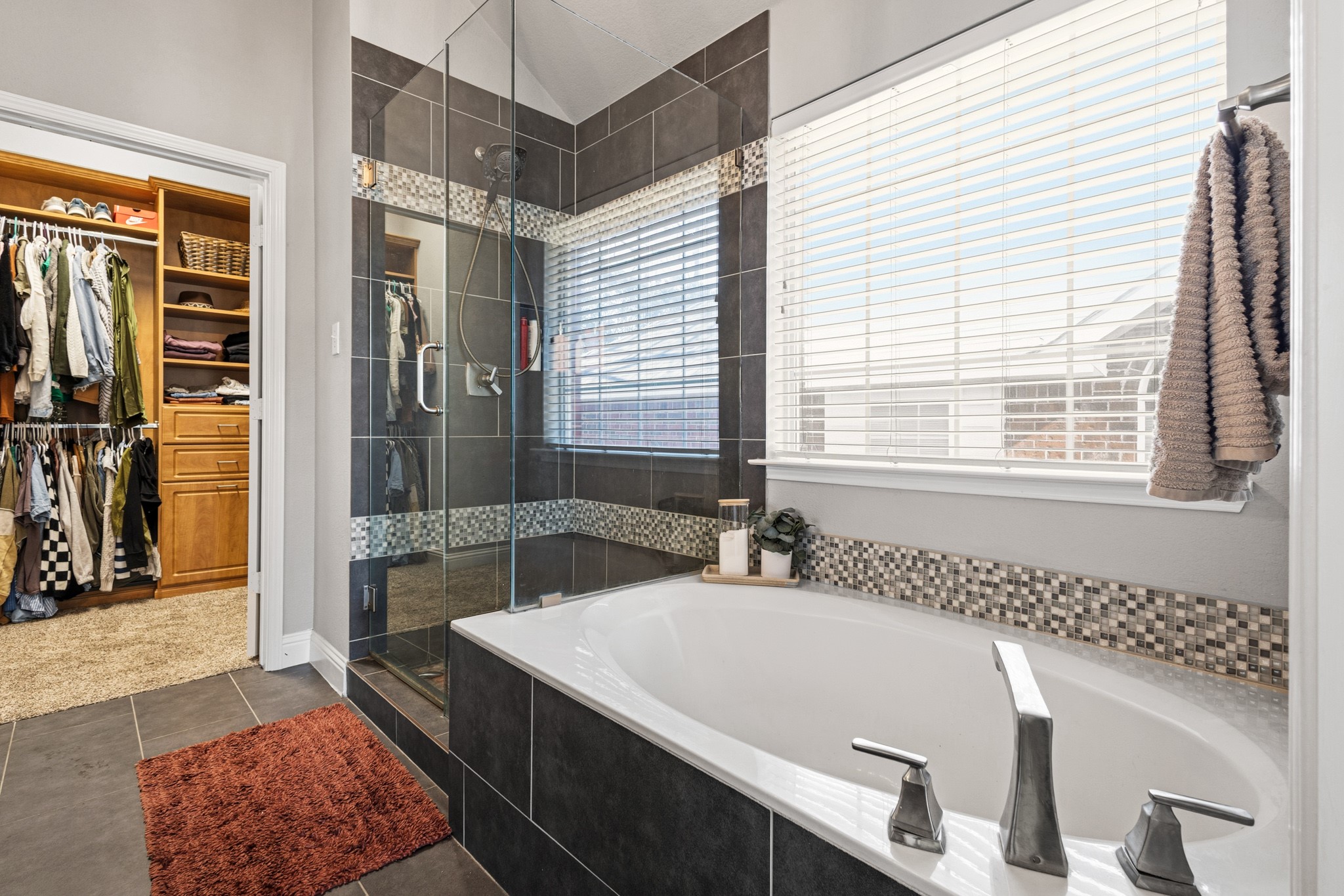 4808 Davy Crockett Trail