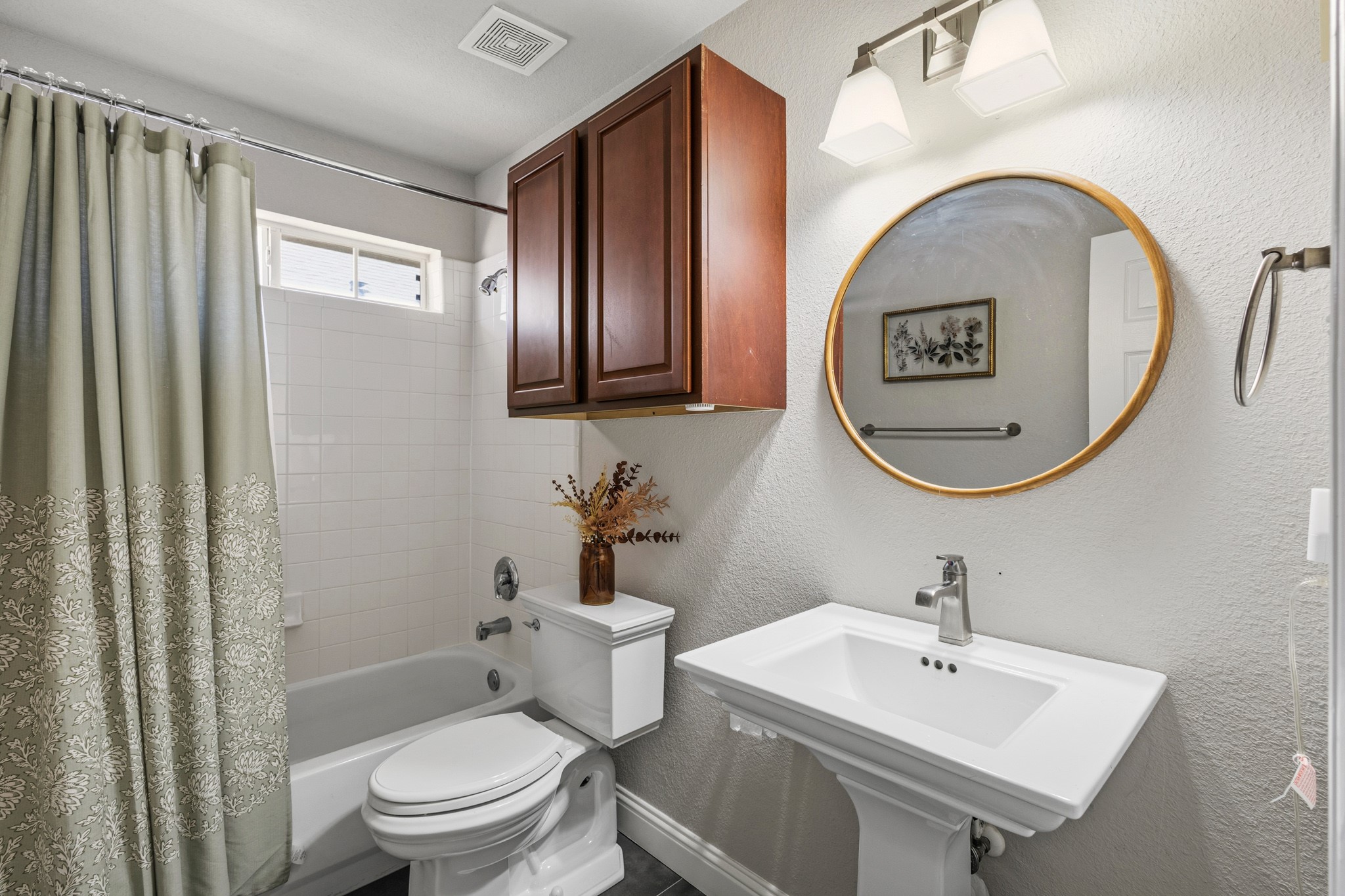 4808 Davy Crockett Trail