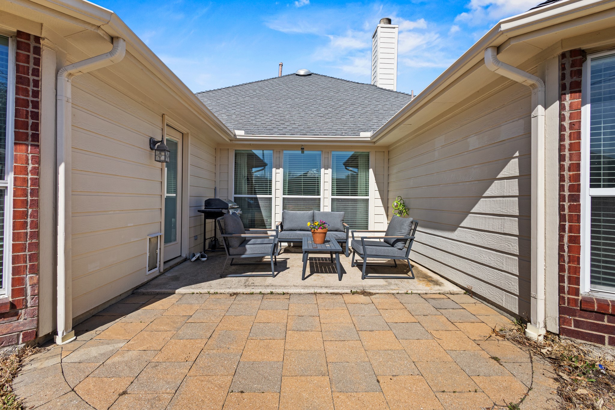 4808 Davy Crockett Trail