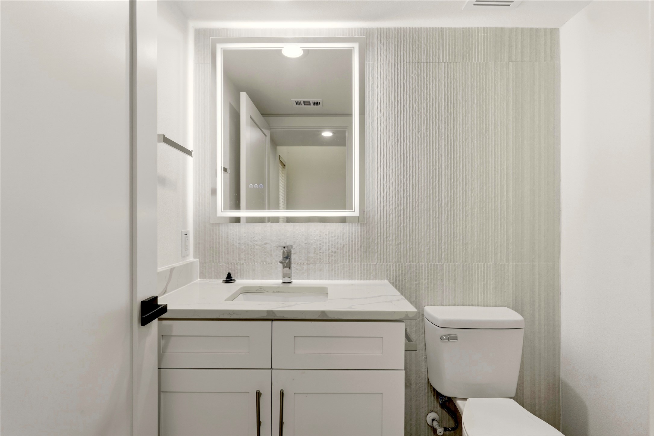 7207 Mohawk Drive B 3