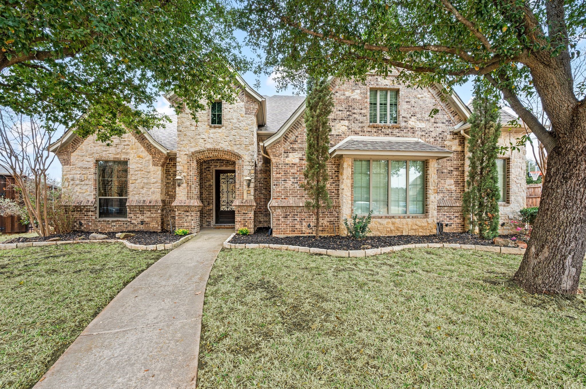 8205 Rio Bend Court