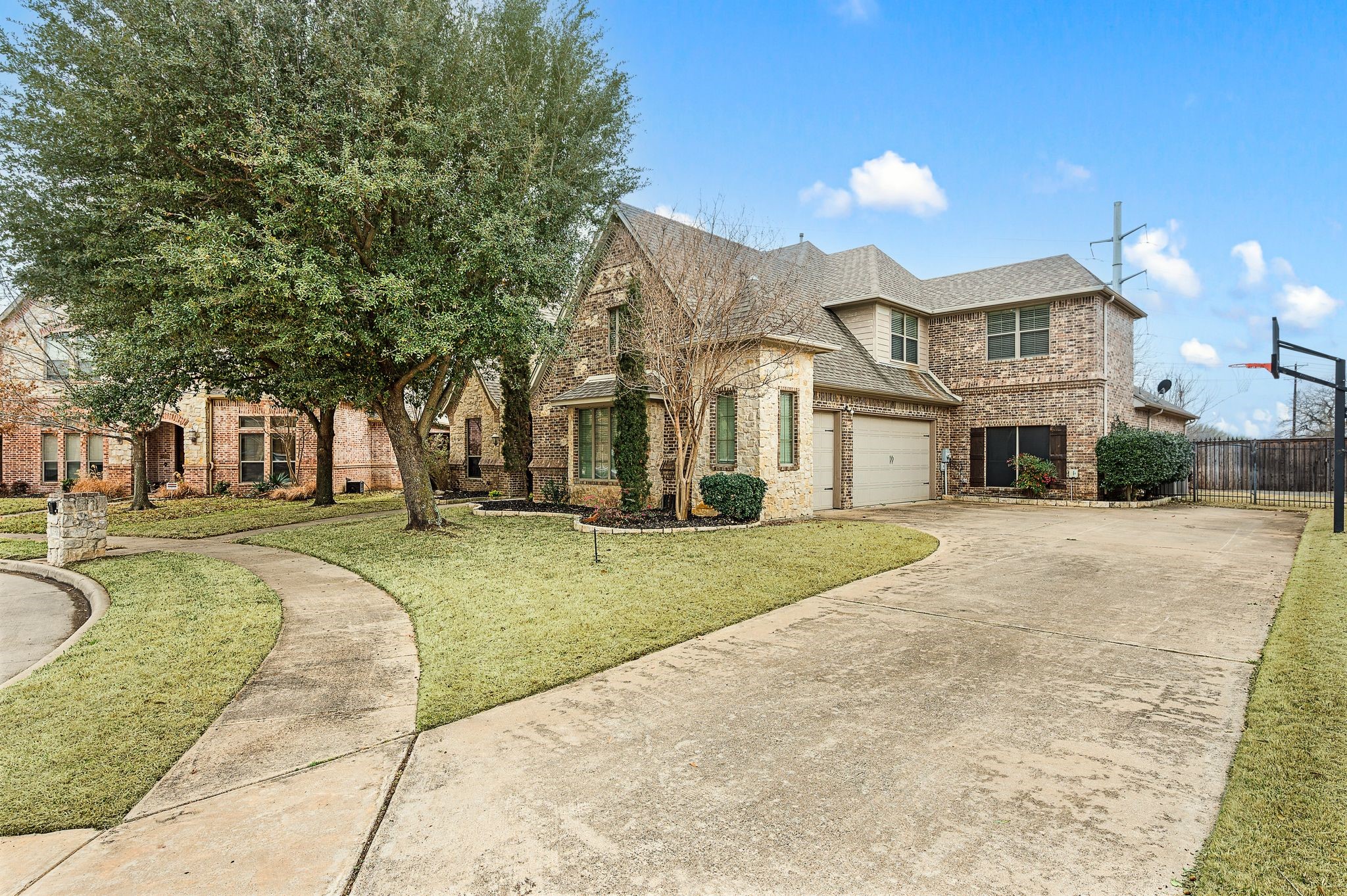 8205 Rio Bend Court
