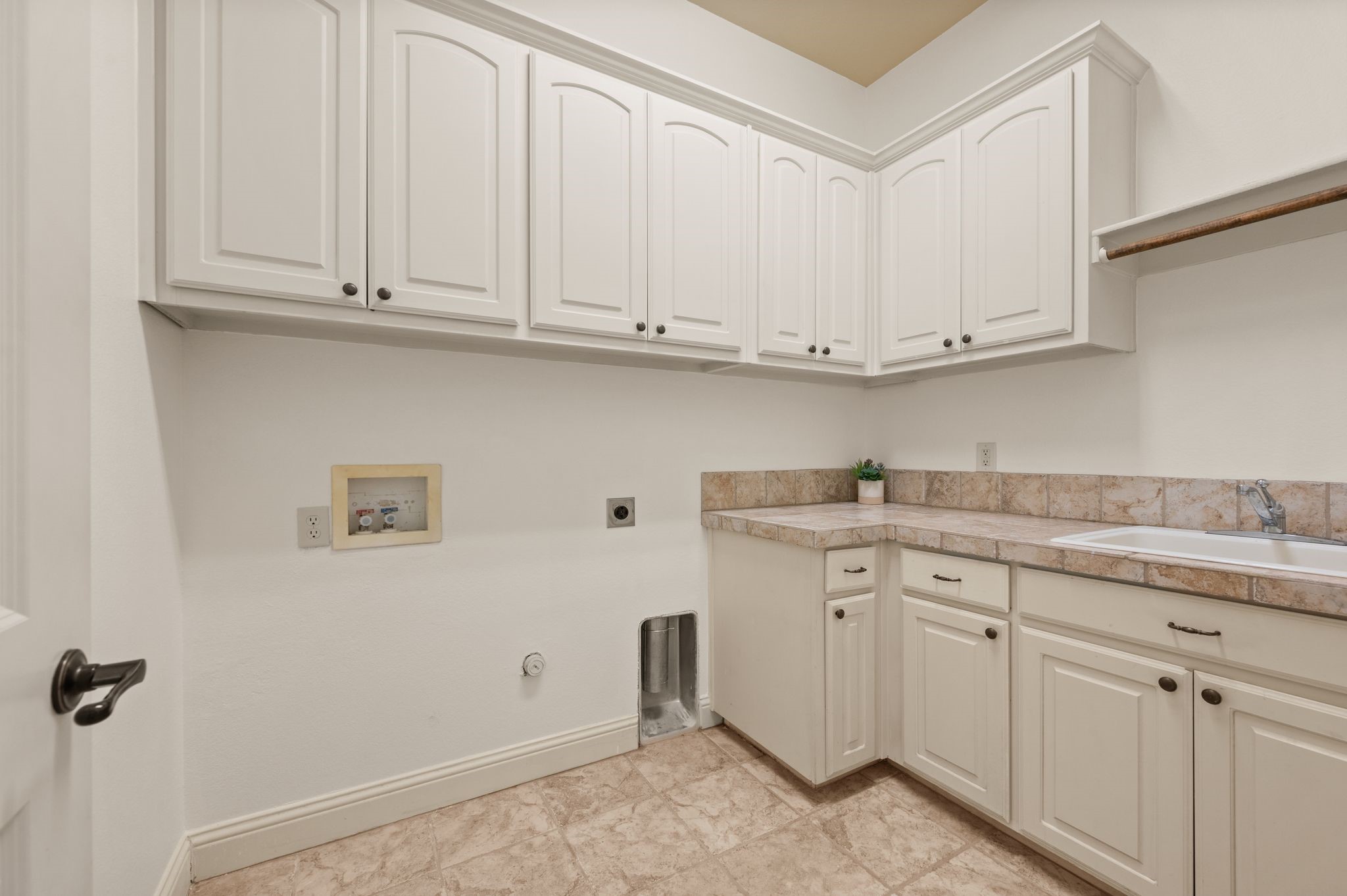 8205 Rio Bend Court
