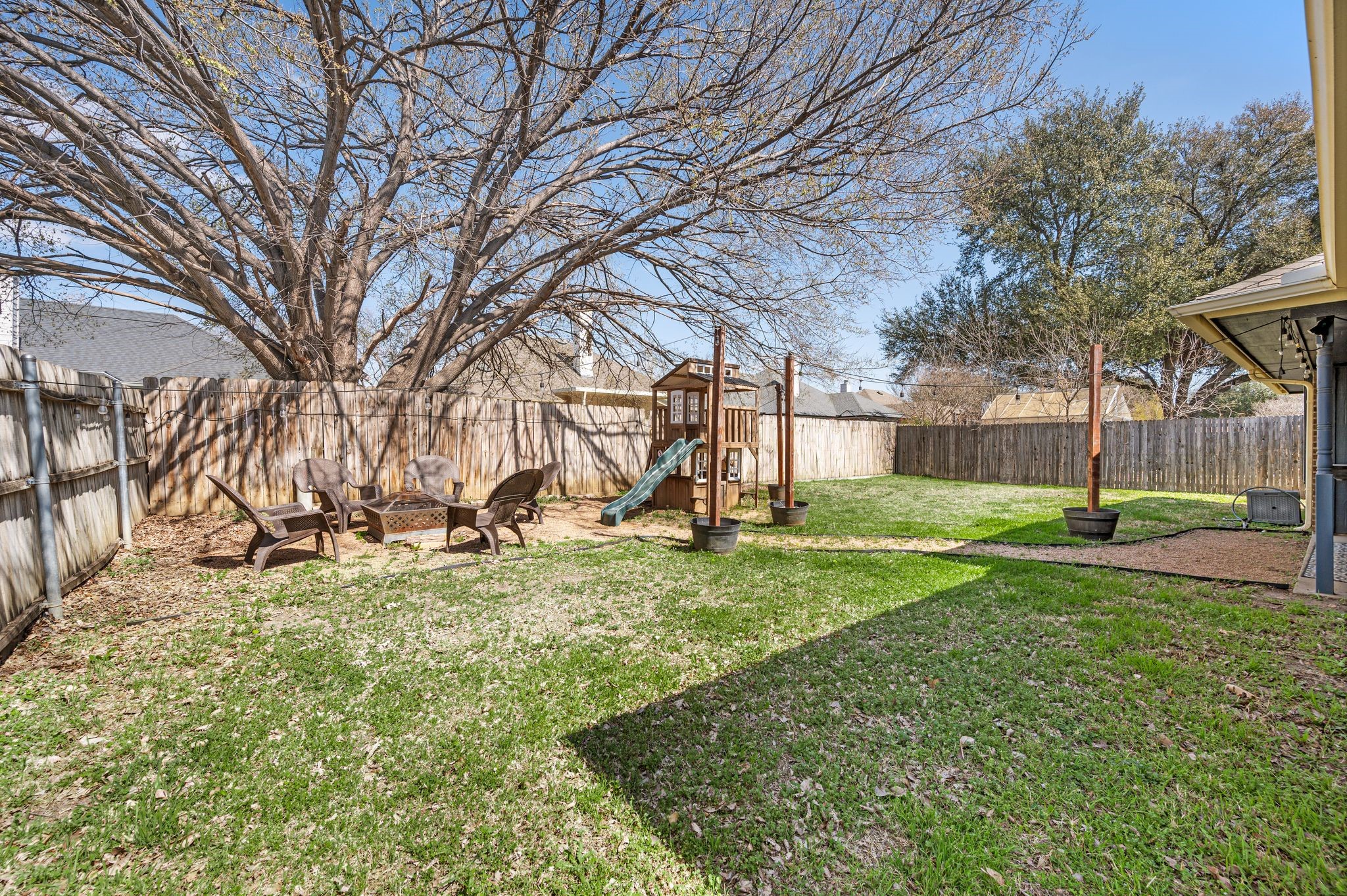6917 Egan Way