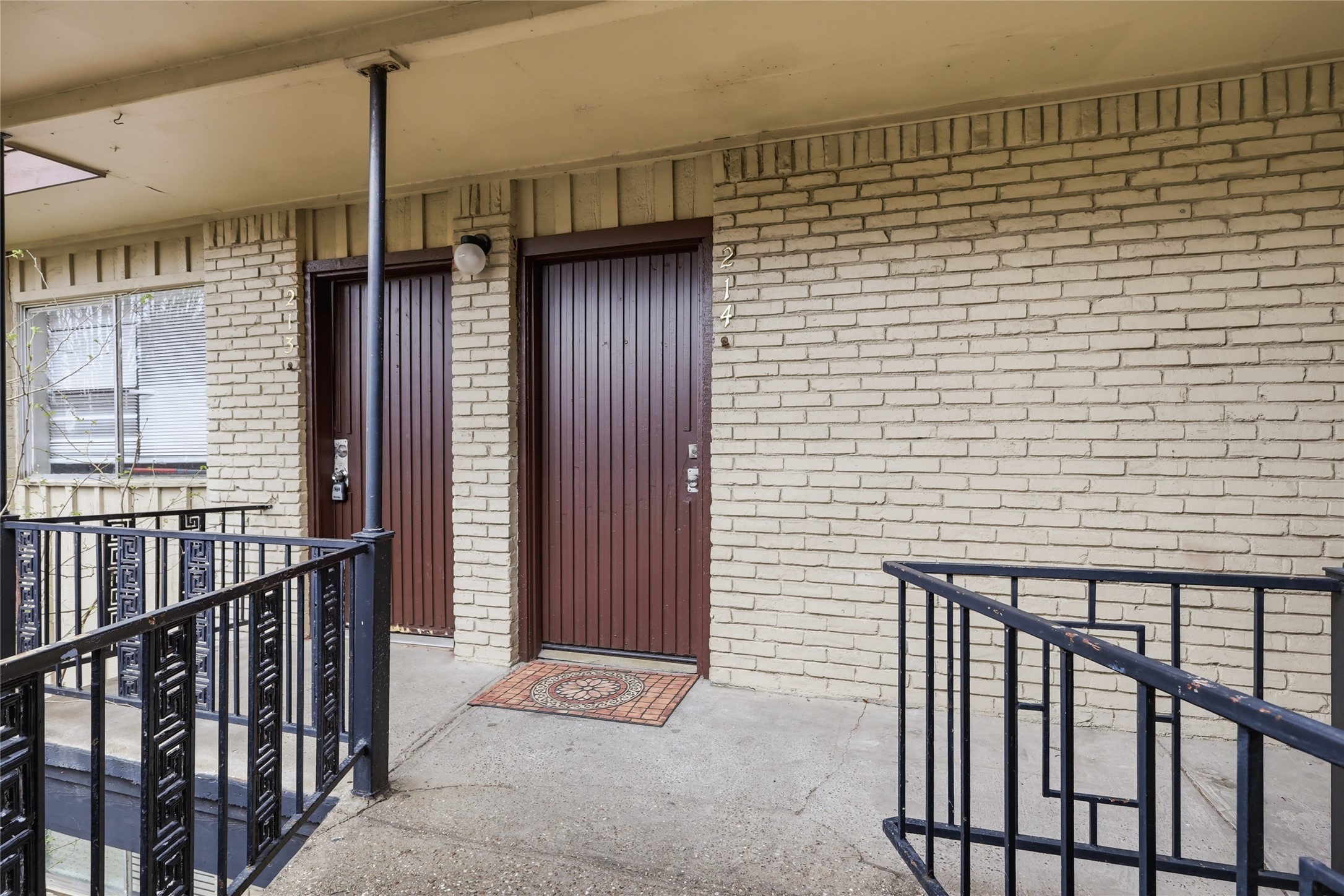 5000 Bowser Avenue 214