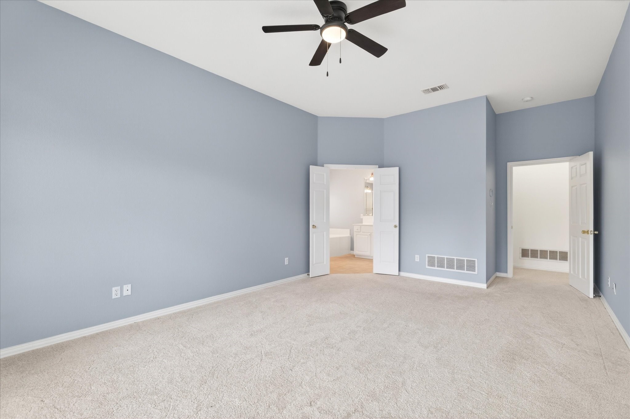 5521 Amber Way