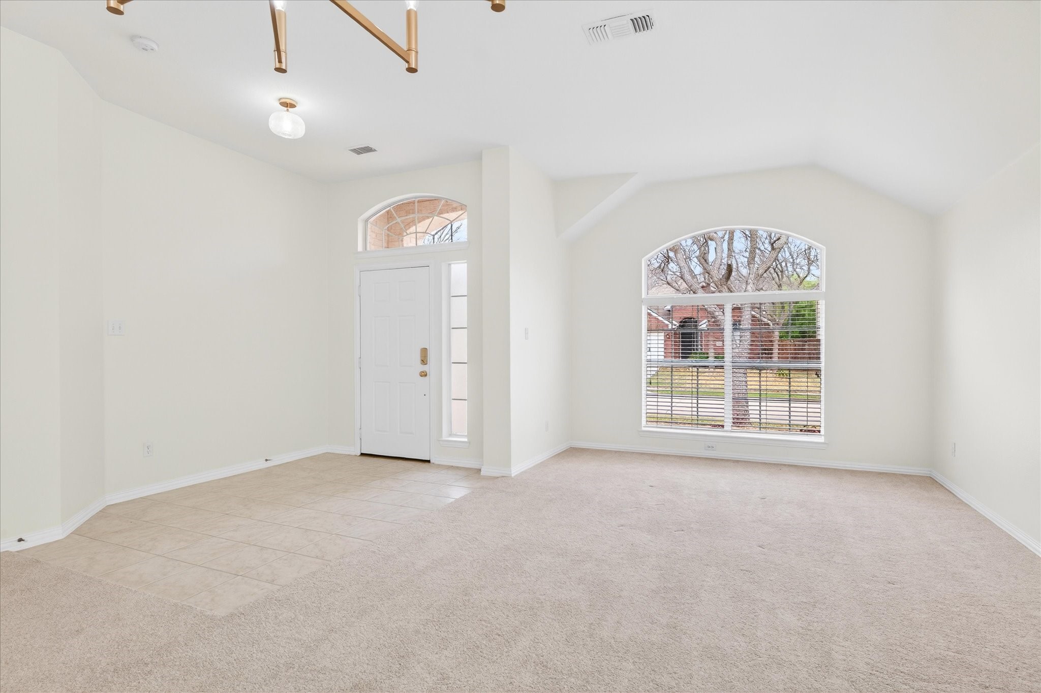 5521 Amber Way