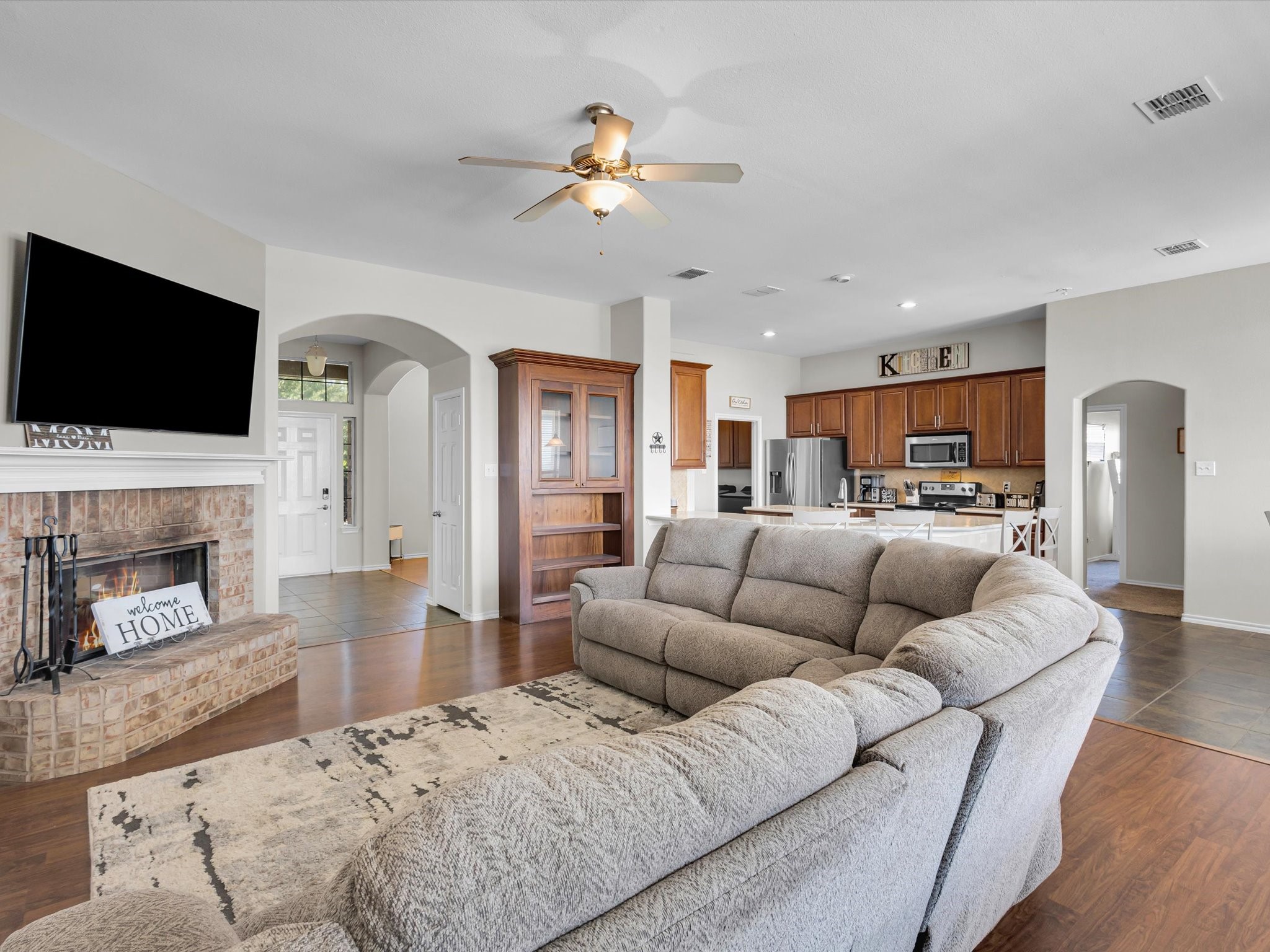 205 King George Road