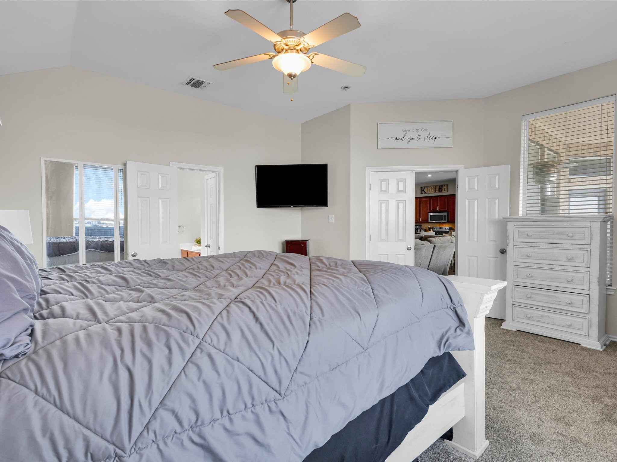 205 King George Road