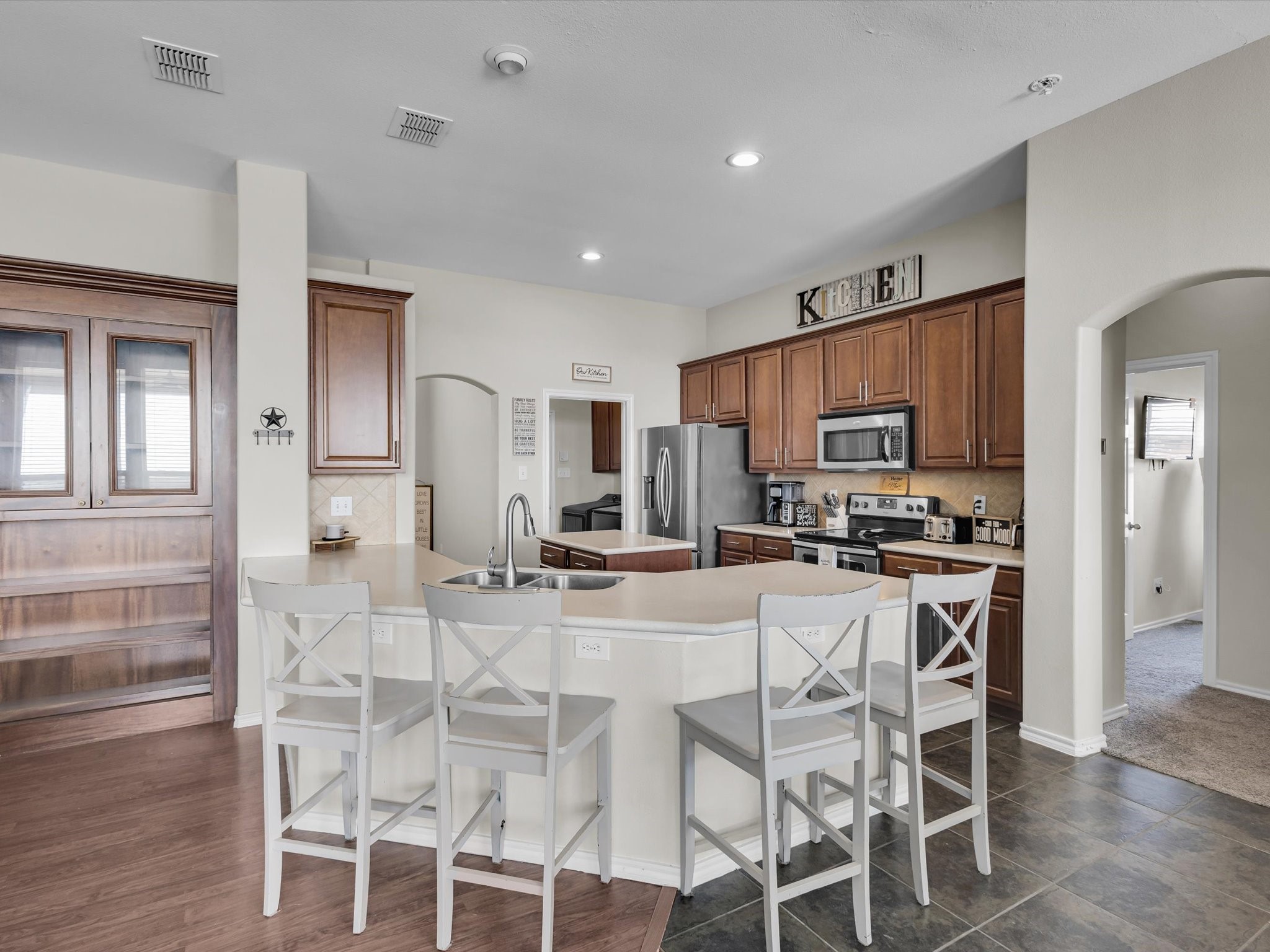 205 King George Road