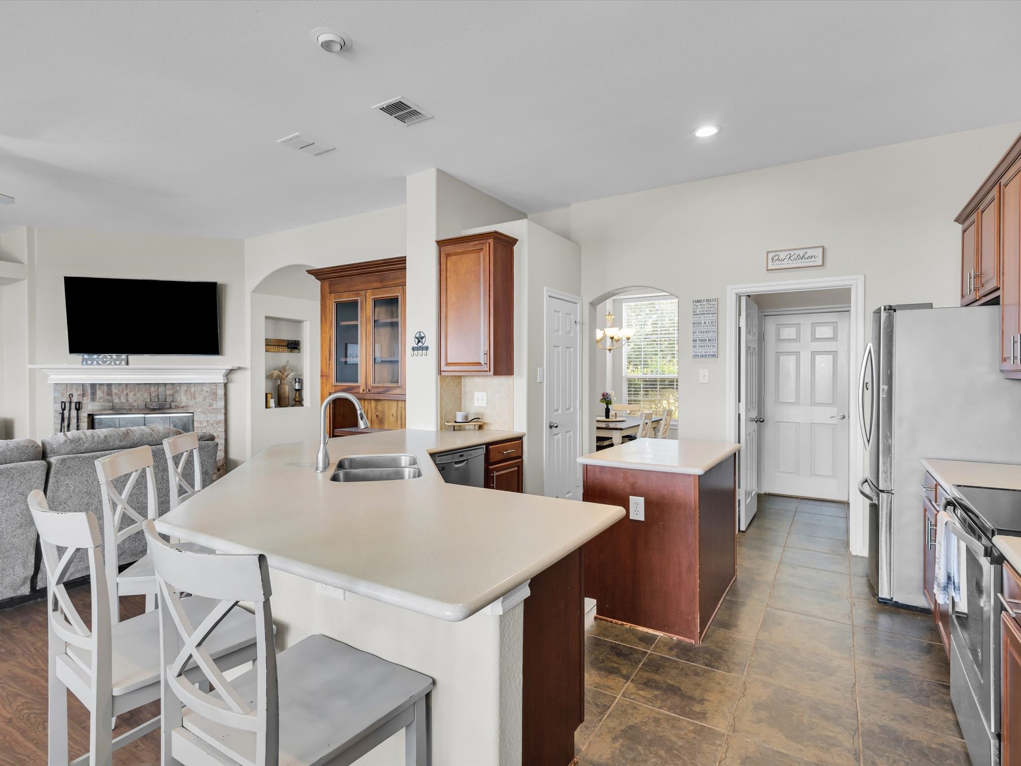 205 King George Road