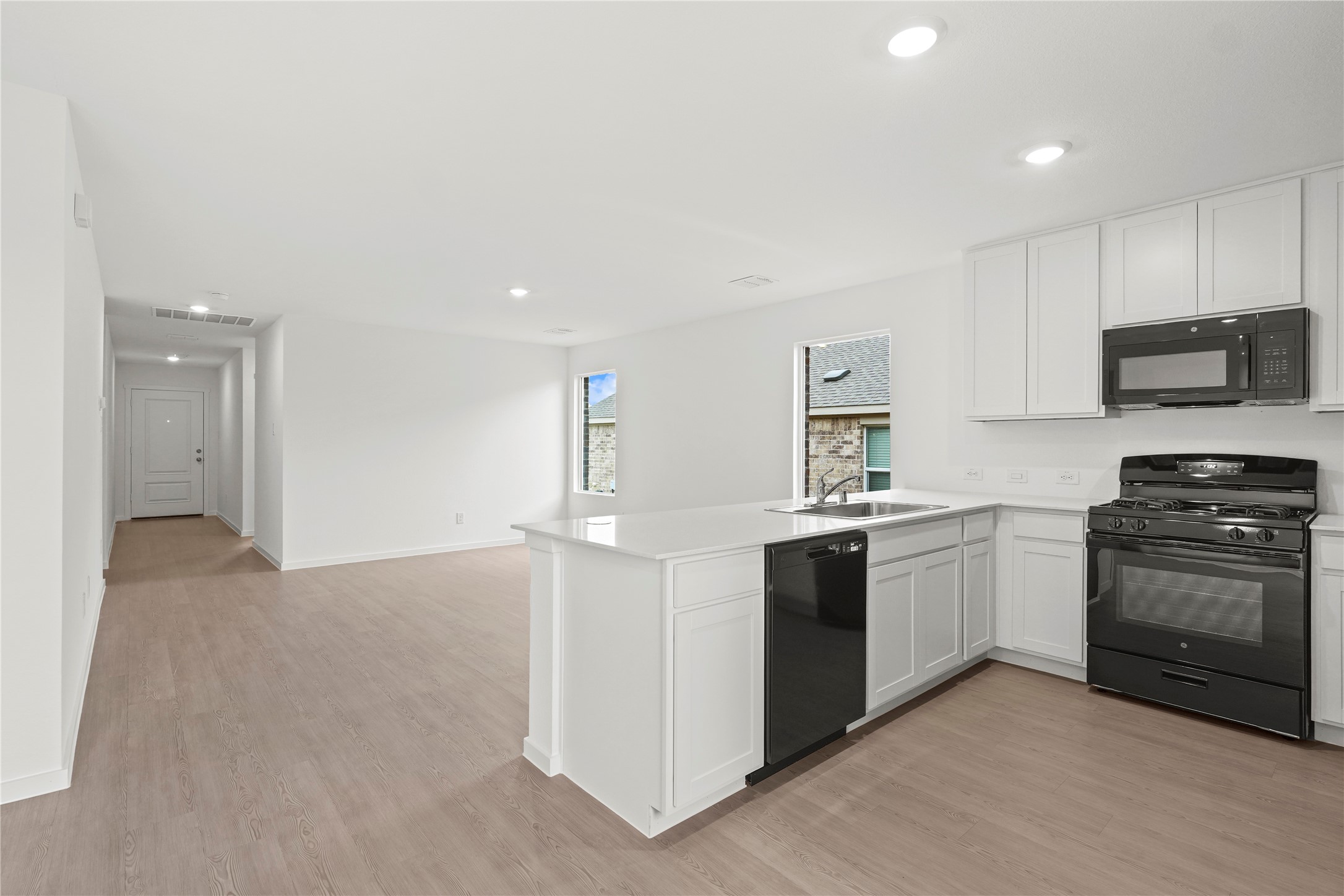 2045 Derby Lane