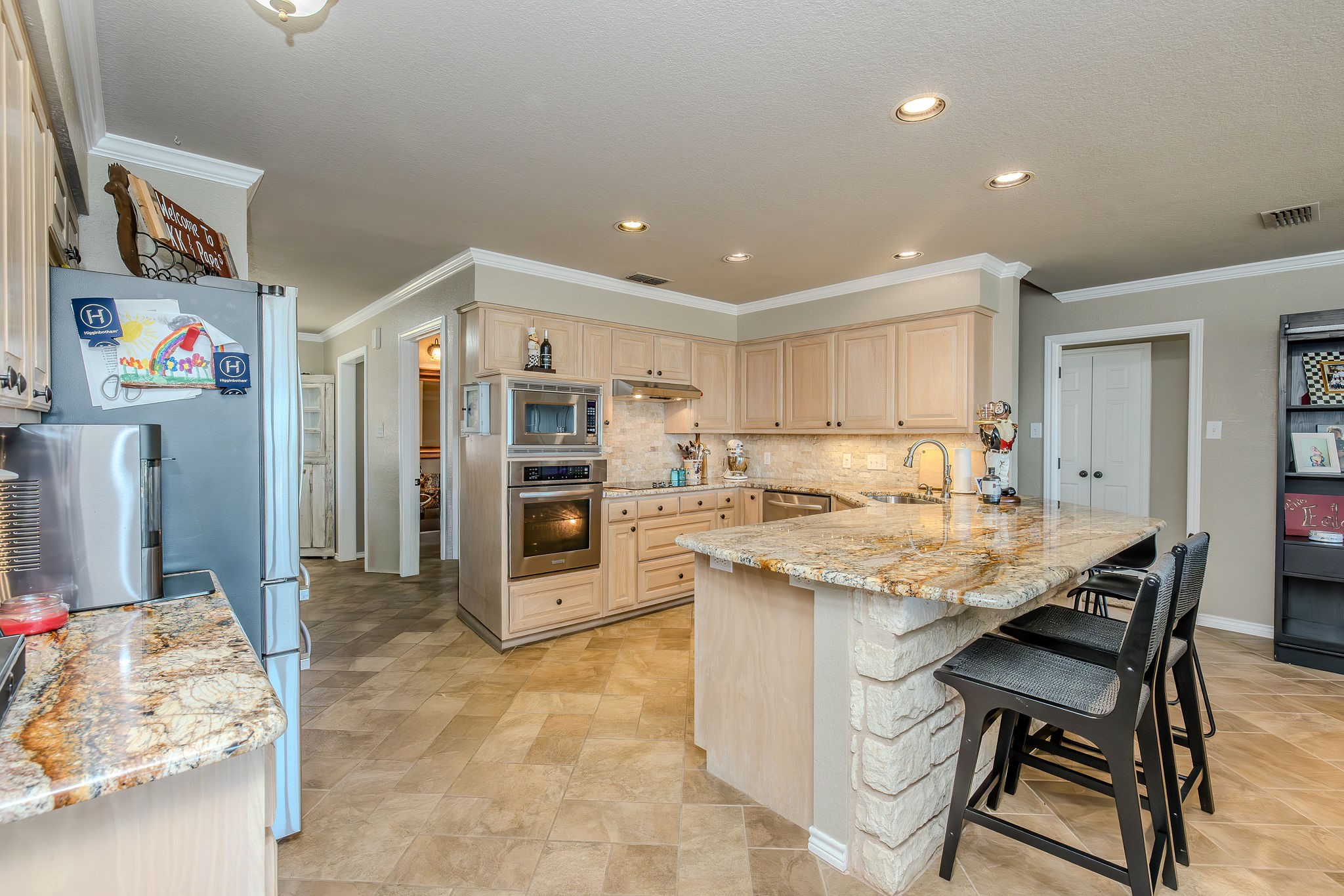 140 Oyster Bay