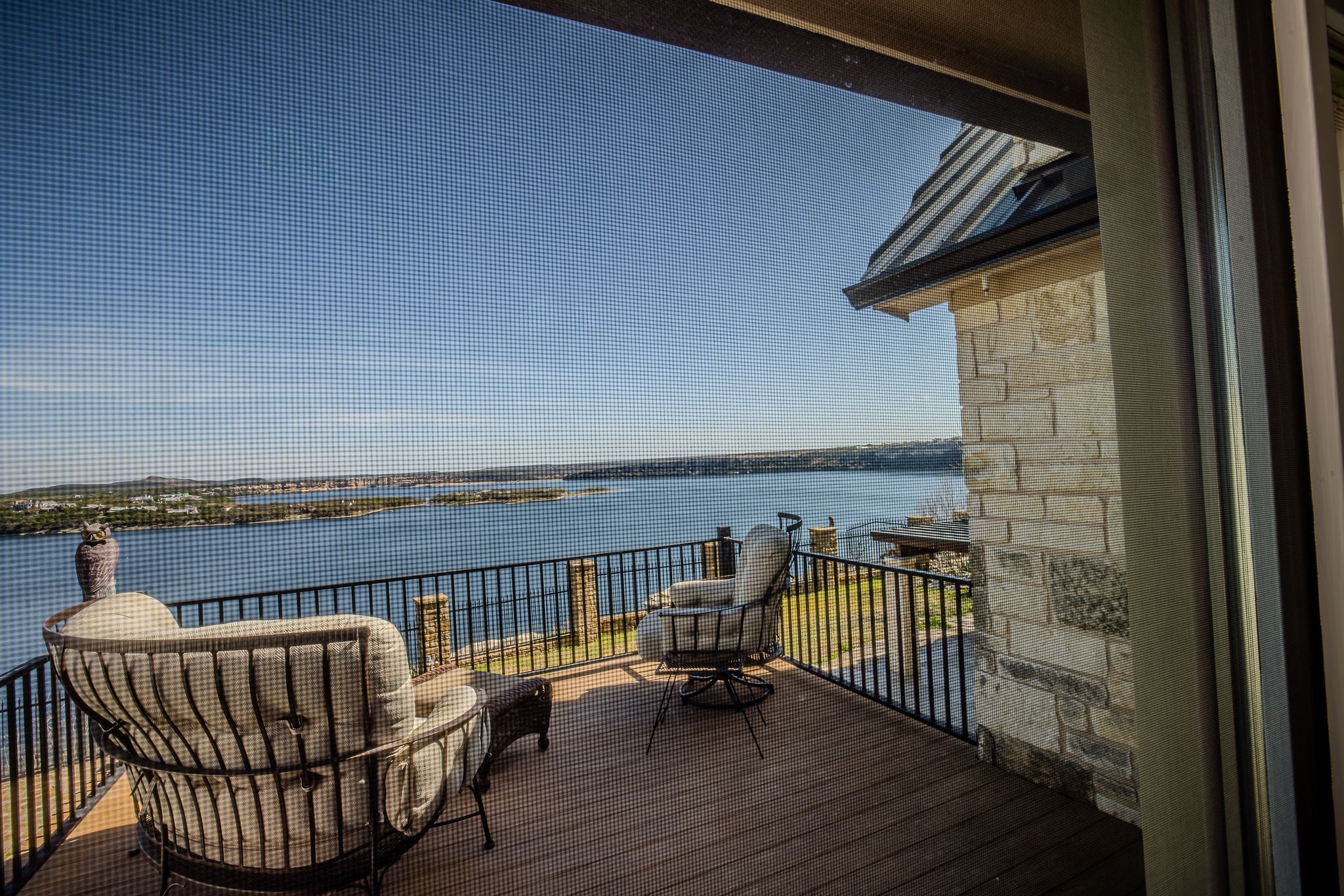 140 Oyster Bay