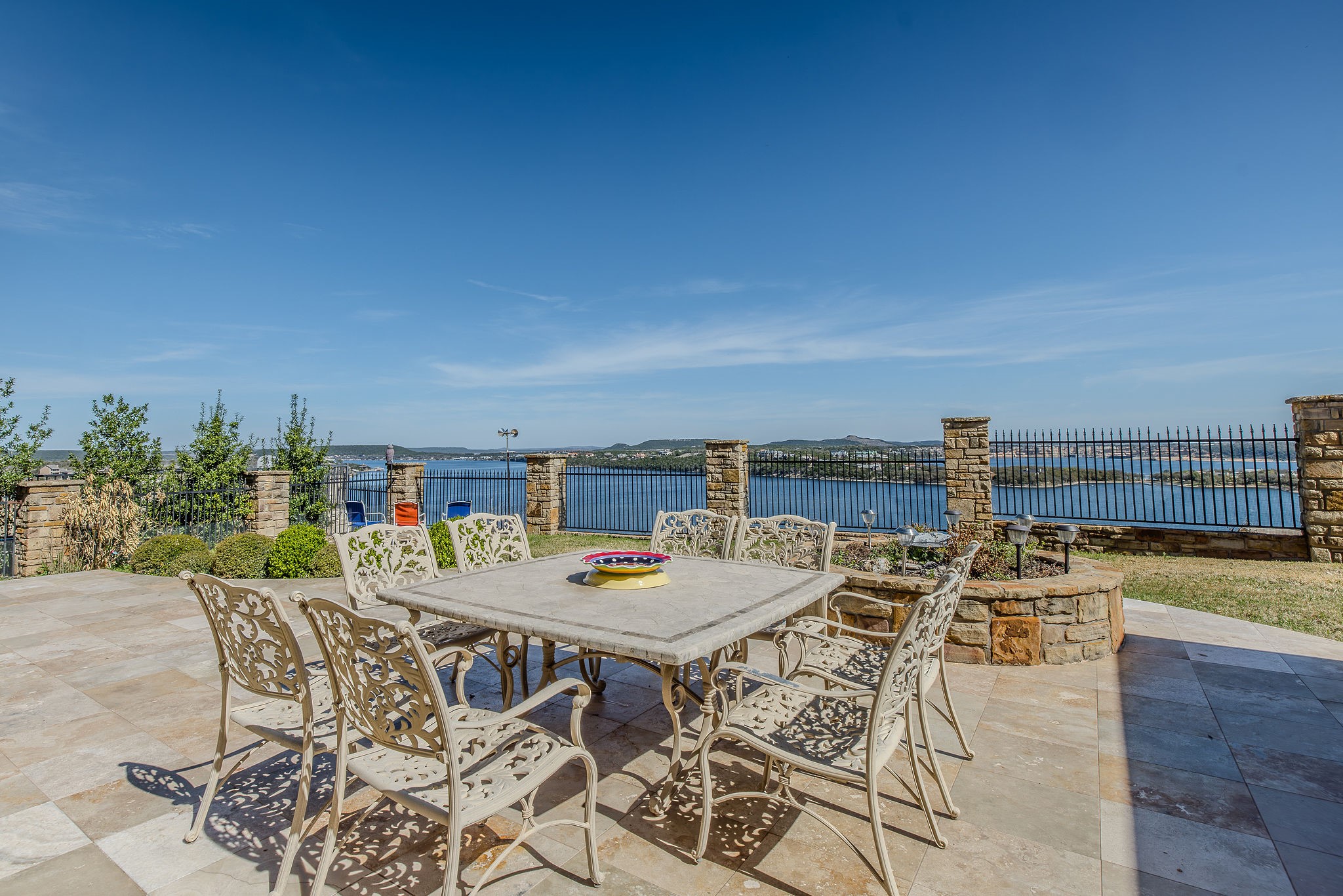 140 Oyster Bay