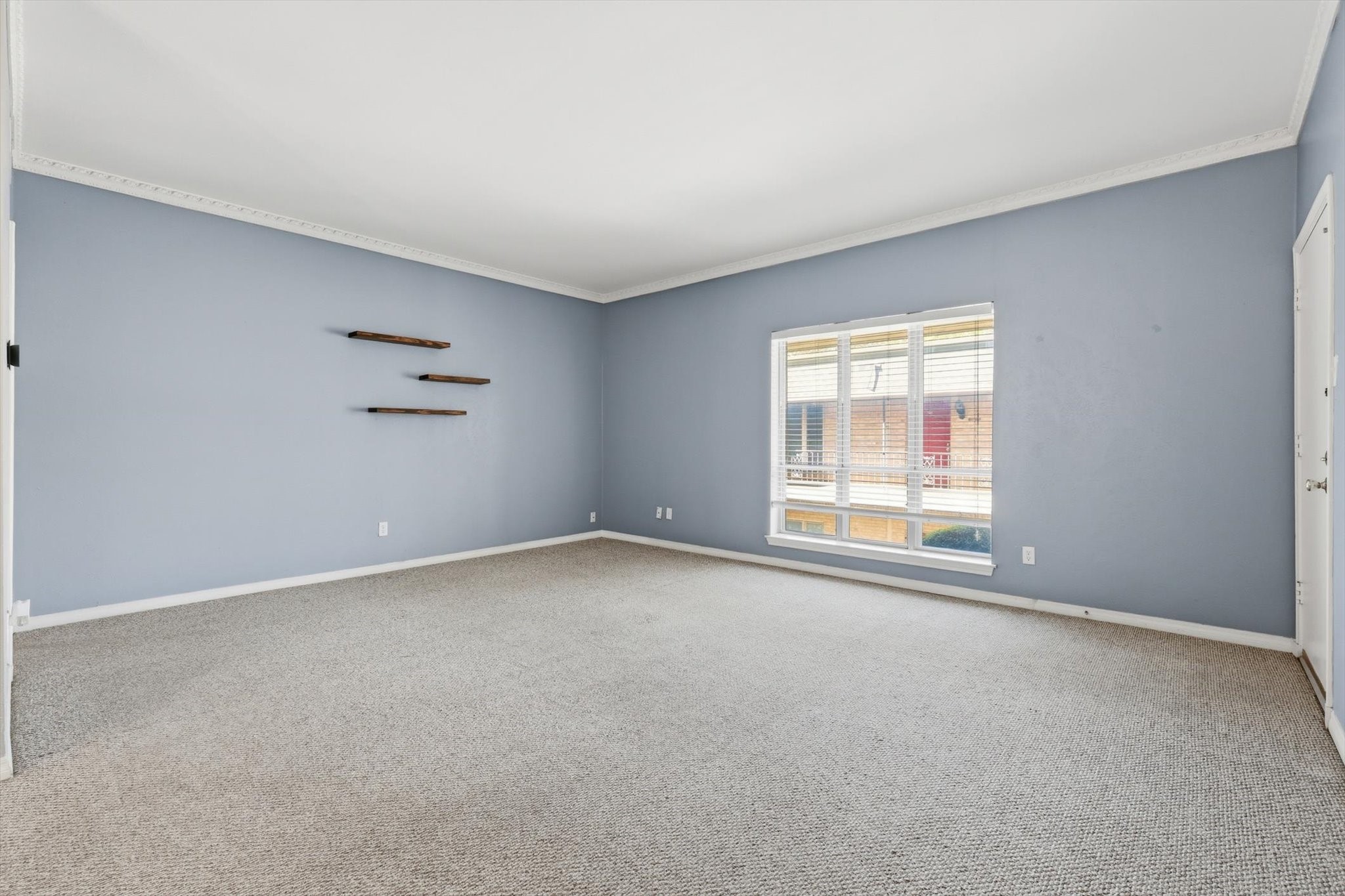 4320 Bellaire Drive S 240W