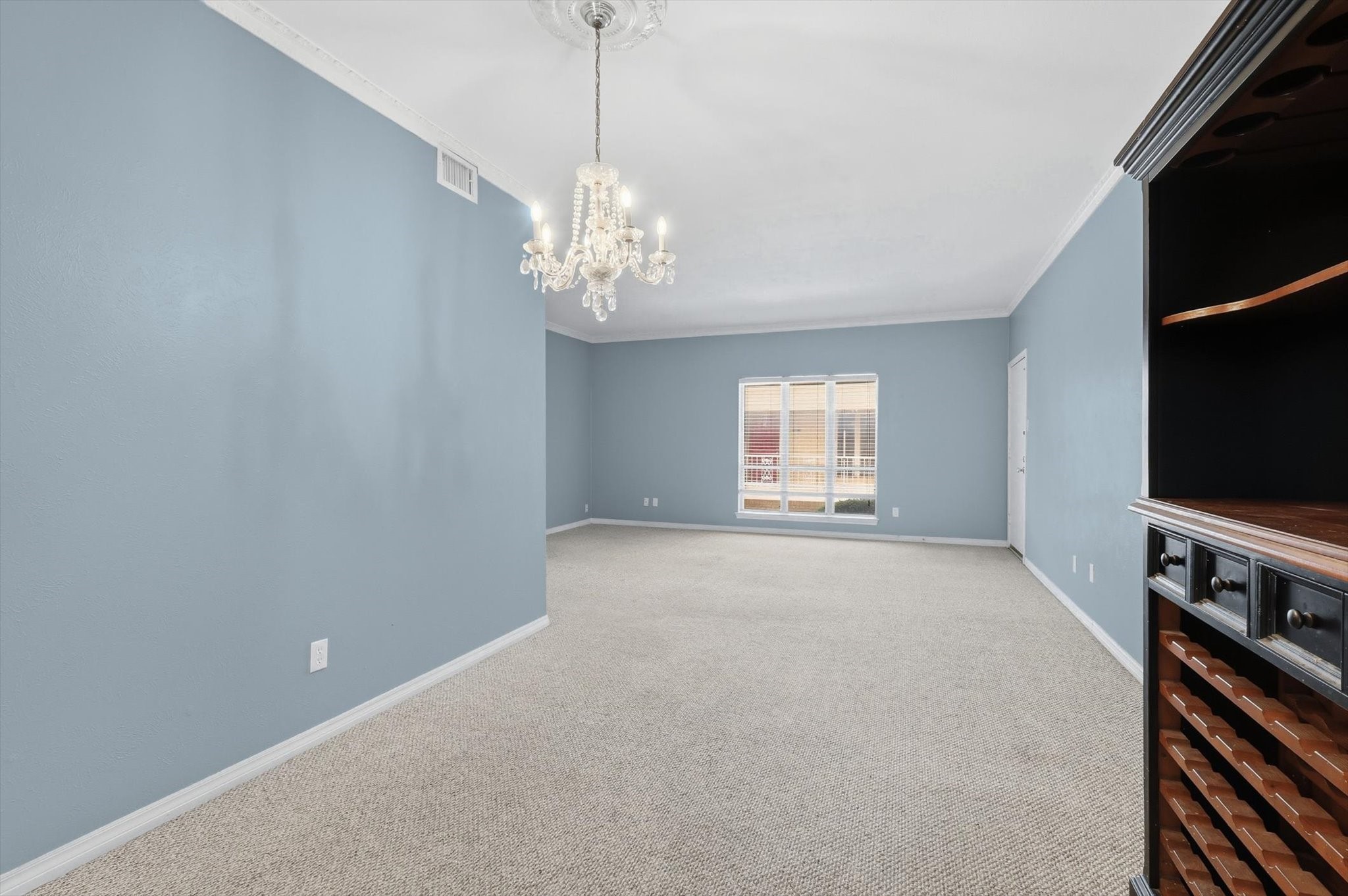 4320 Bellaire Drive S 240W