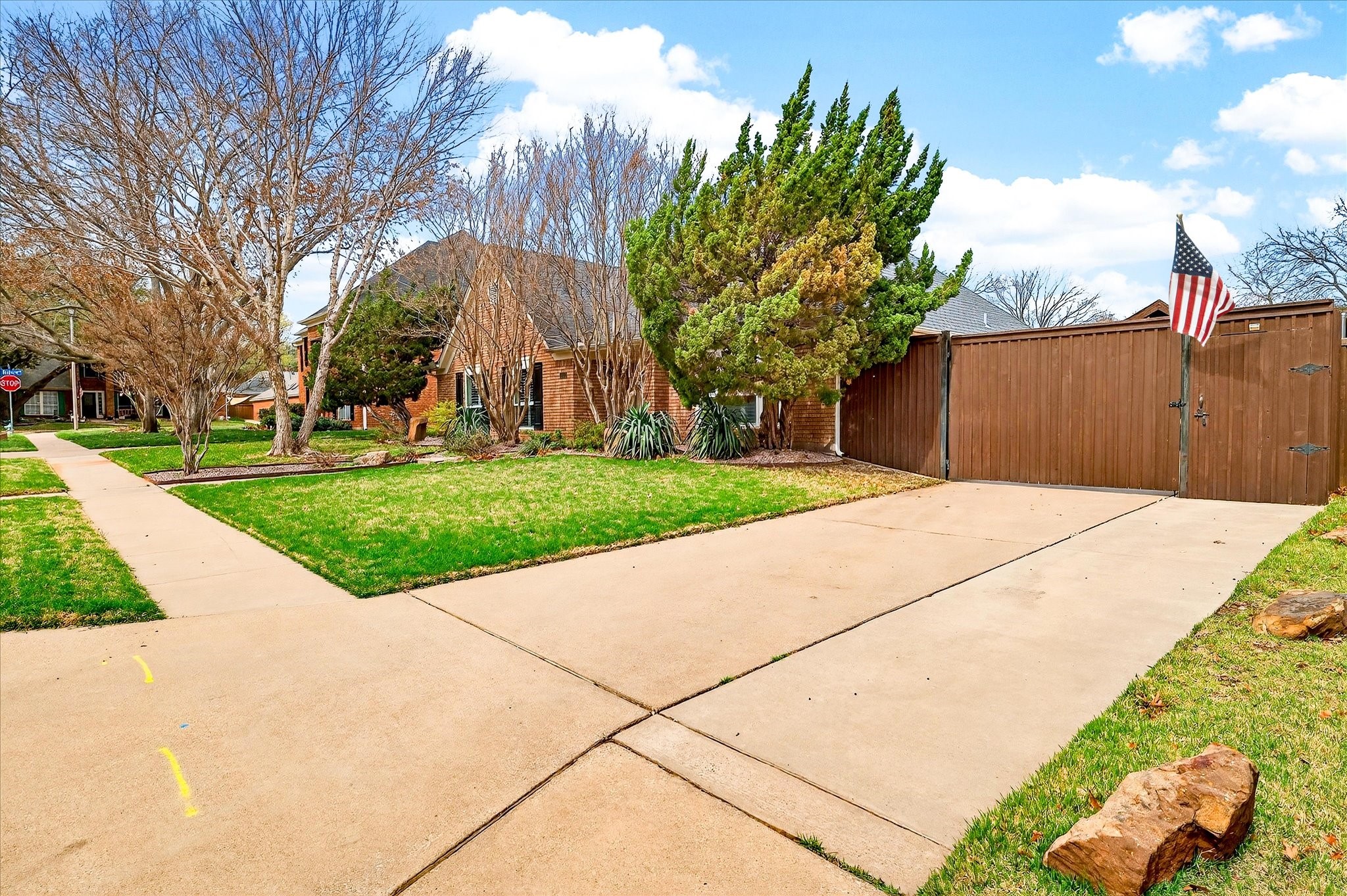 712 Shannon Lane
