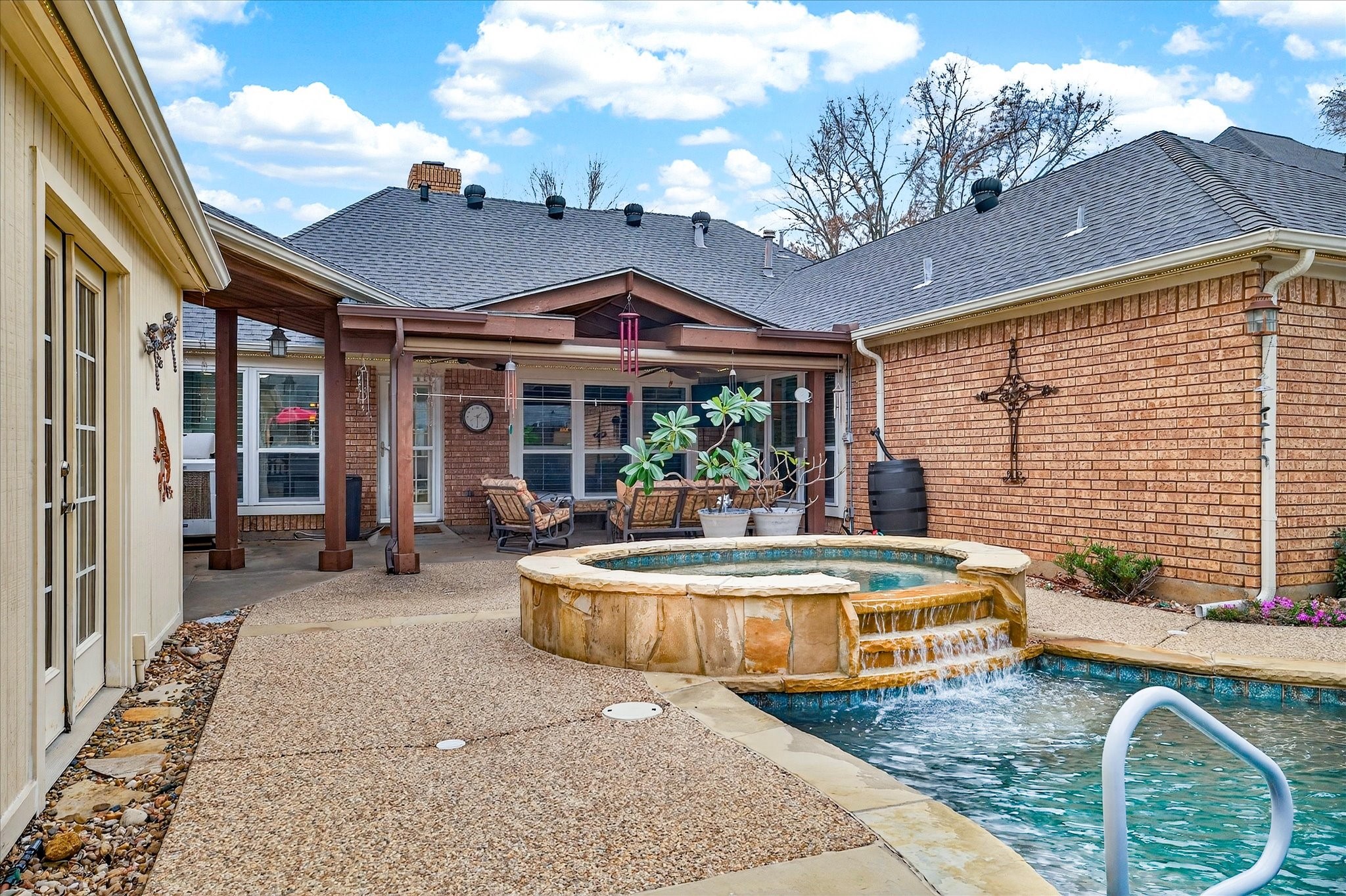 712 Shannon Lane