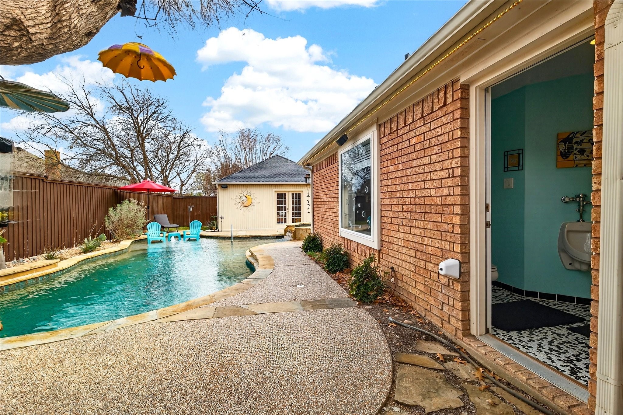 712 Shannon Lane