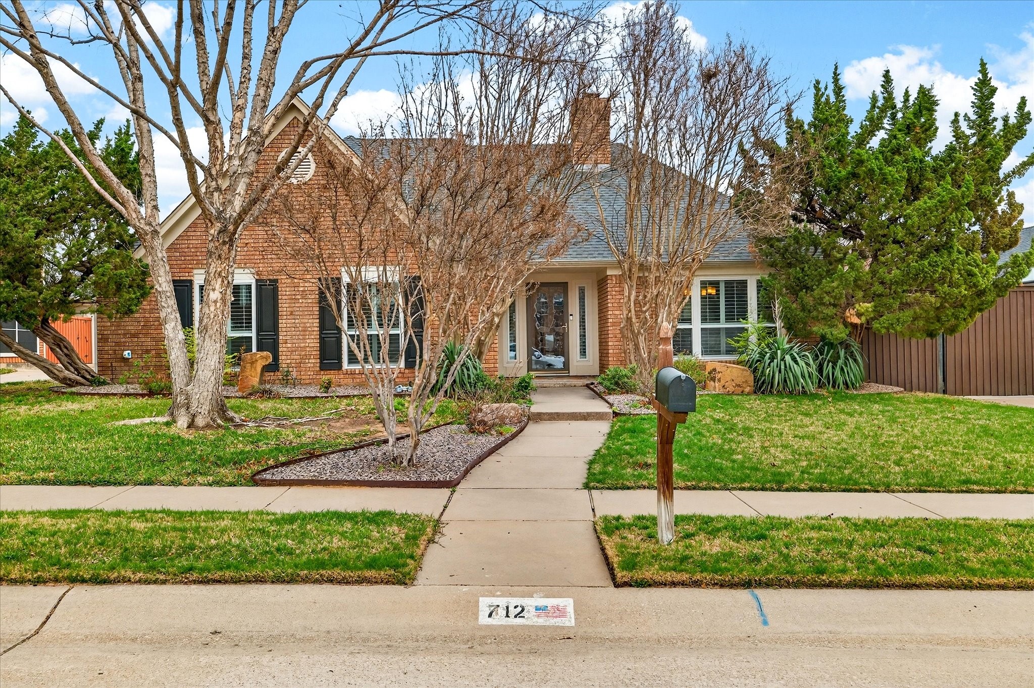 712 Shannon Lane