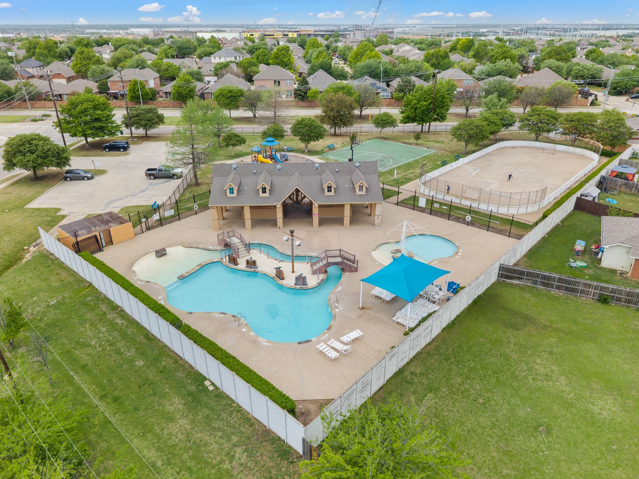 11712 Wolfcreek Lane