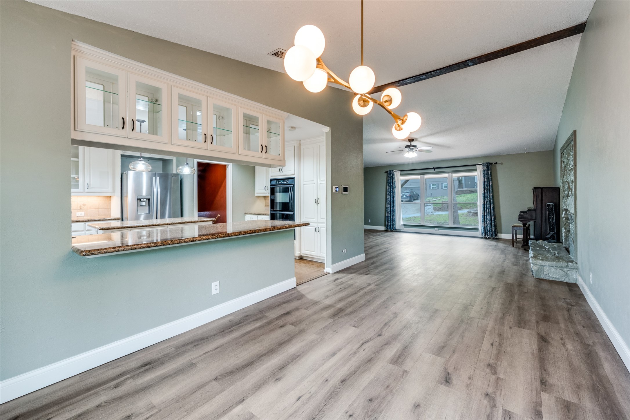 2705 Black Oak Lane