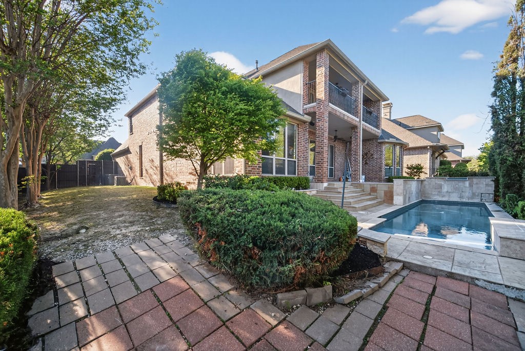 622 Naples Drive