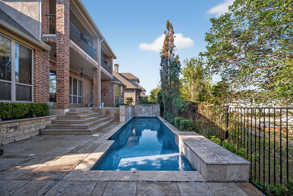 622 Naples Drive
