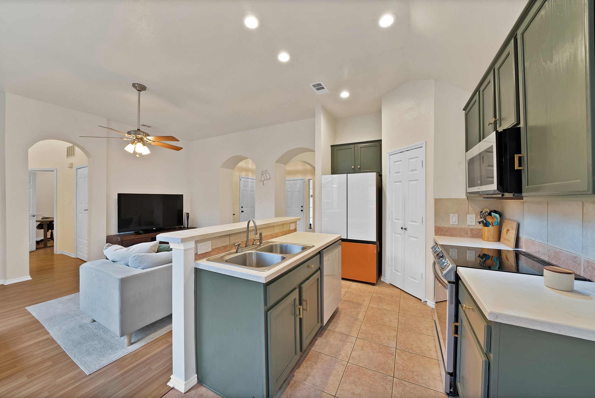 1905 Piney Creek Boulevard