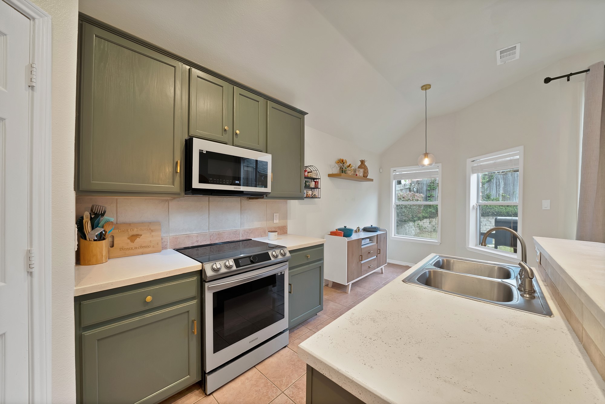 1905 Piney Creek Boulevard