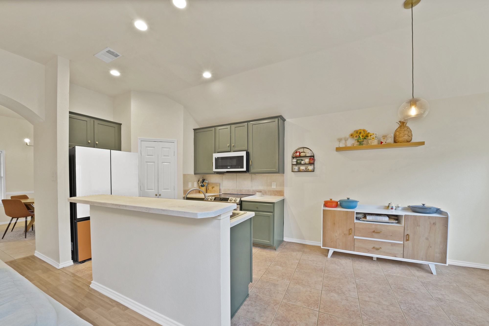 1905 Piney Creek Boulevard