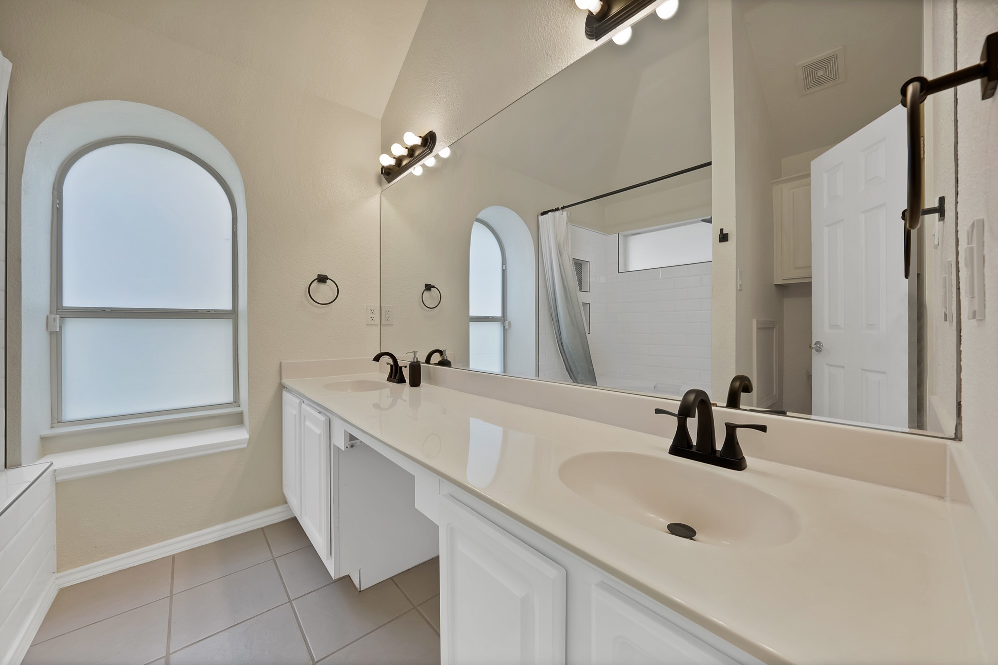 1905 Piney Creek Boulevard