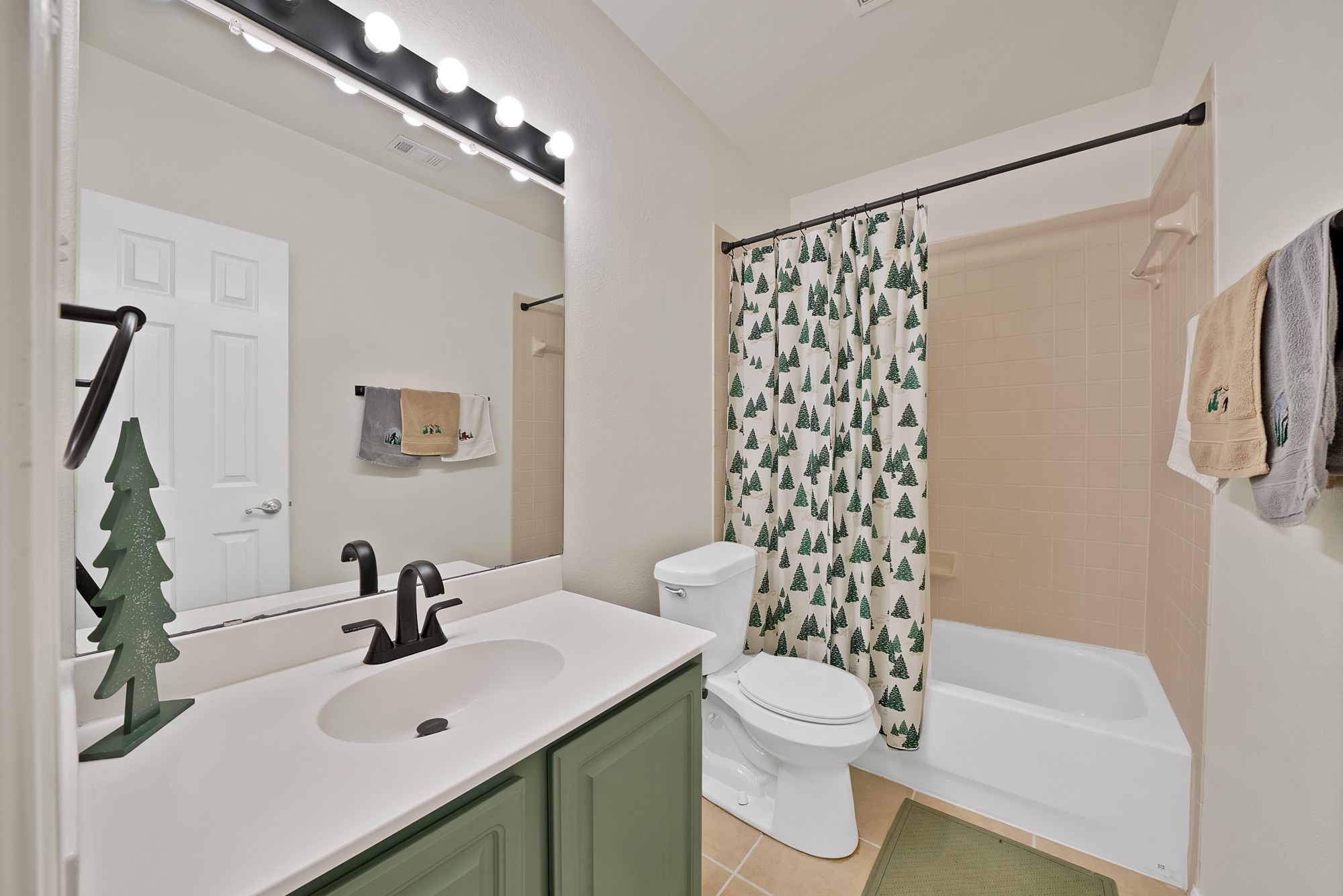 1905 Piney Creek Boulevard