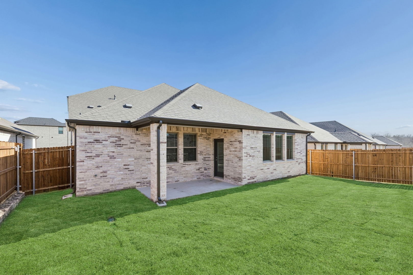 1509 Sugarberry Lane