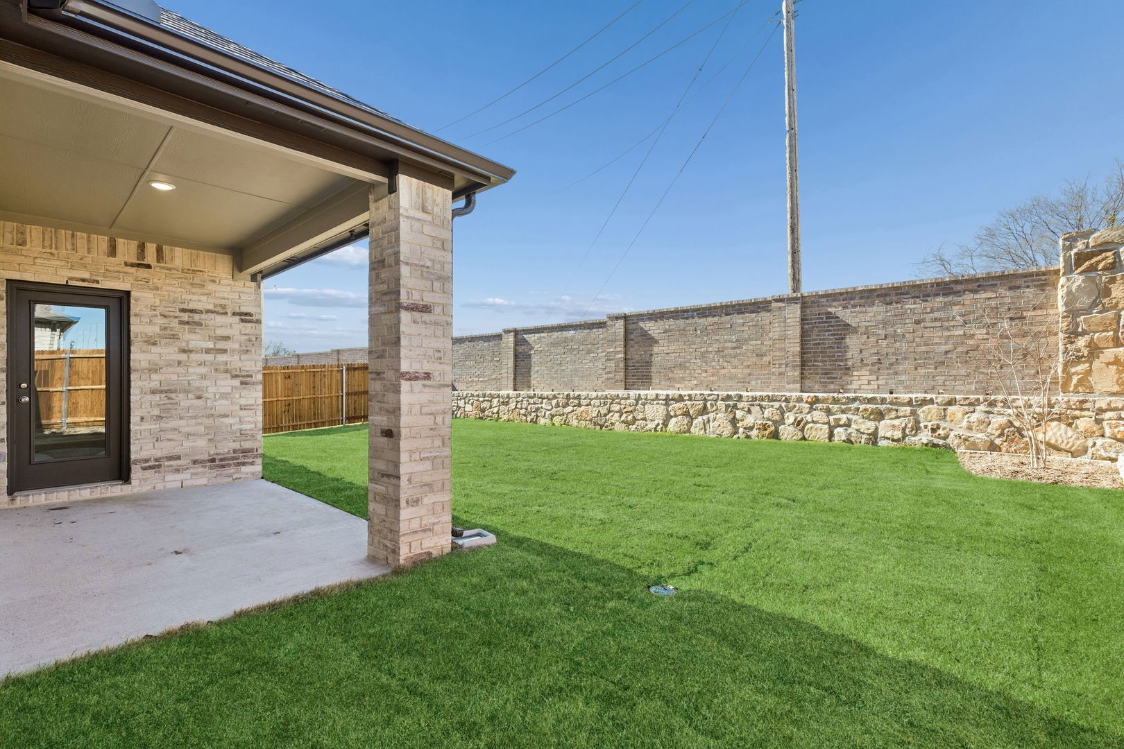 1509 Sugarberry Lane